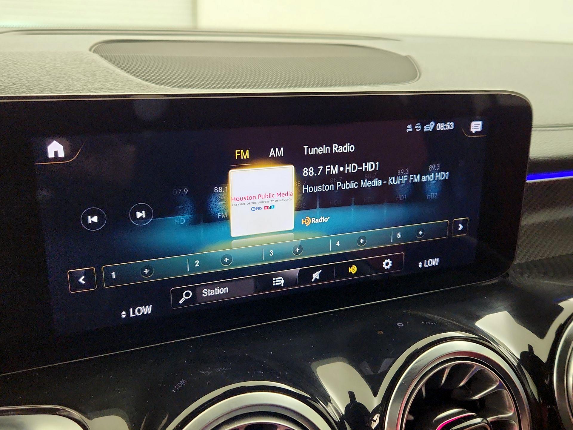 Thumbnail: 2022 Mercedes-Benz GLB - 15