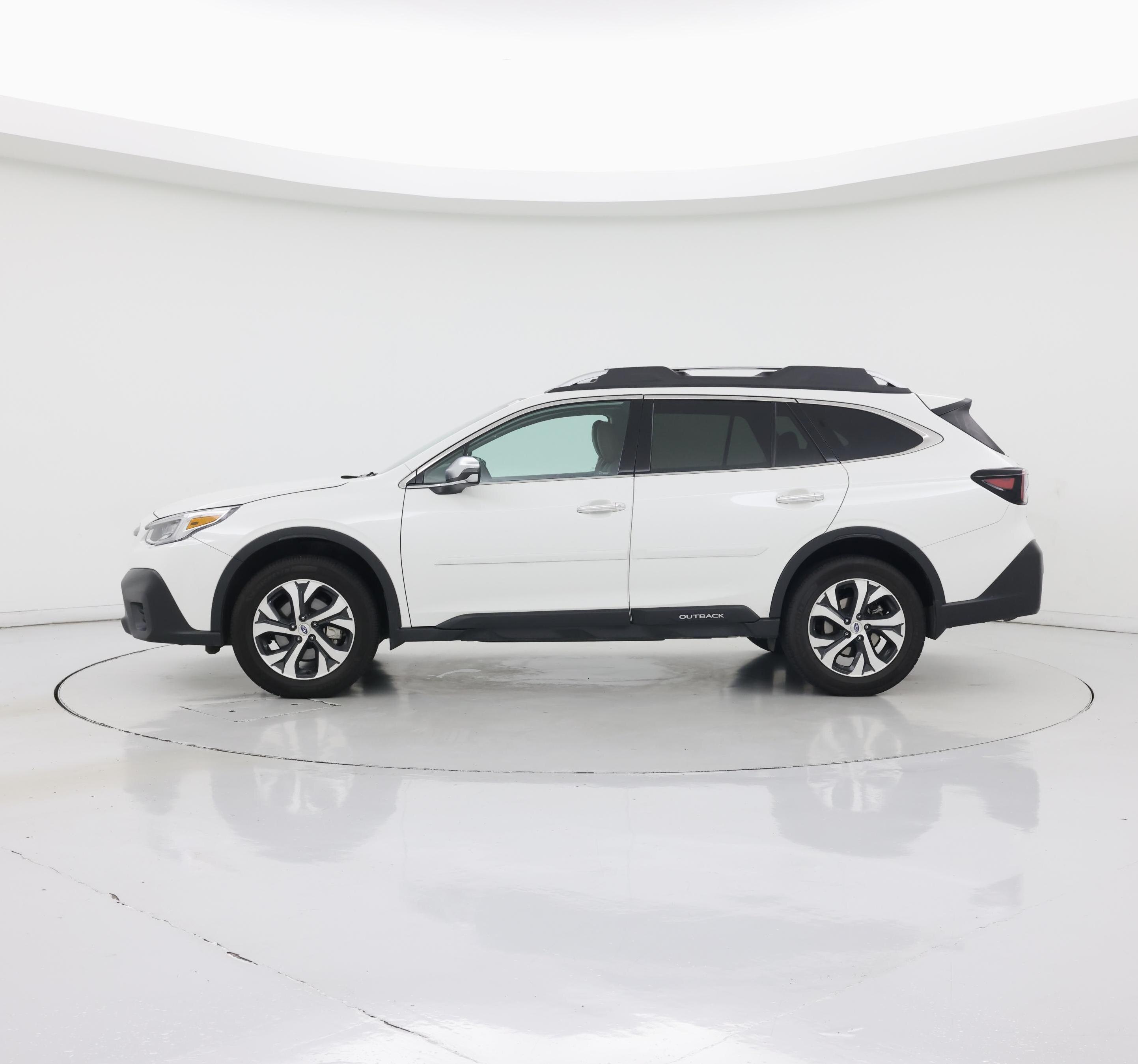 Thumbnail: 2020 Subaru Outback - 3