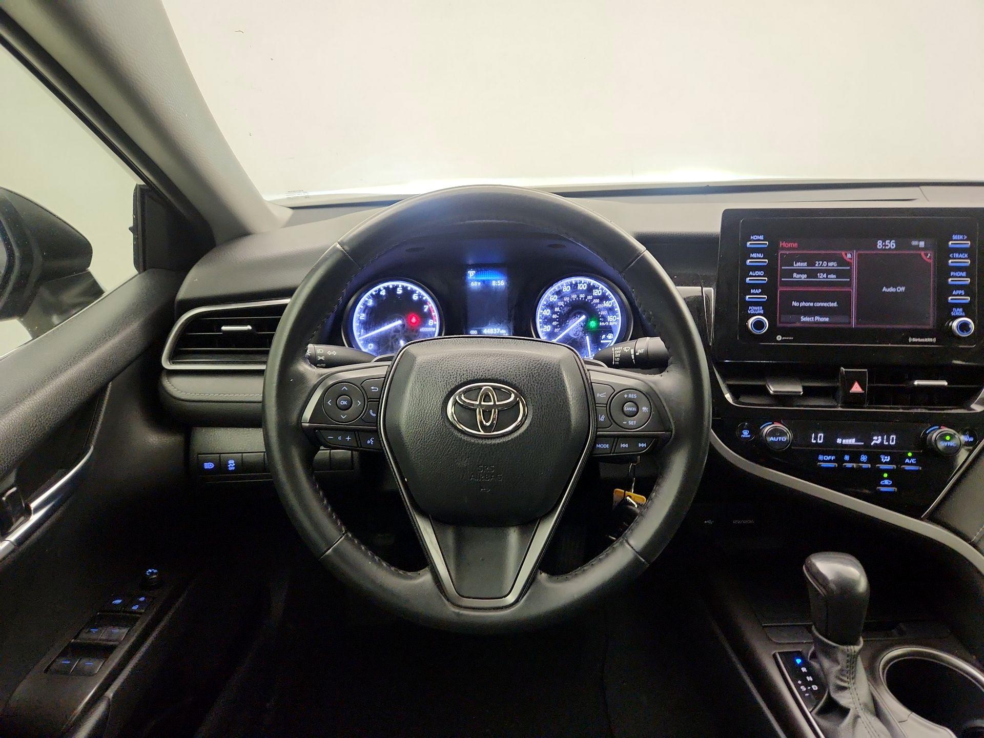 Thumbnail: 2023 Toyota Camry - 10