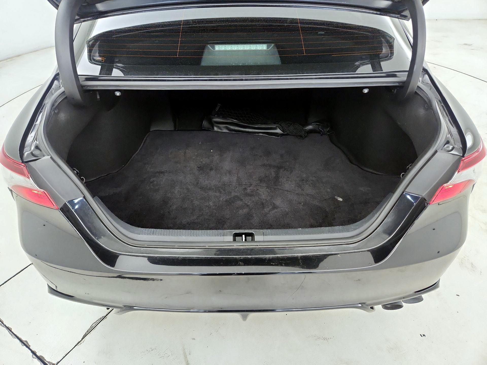 Thumbnail: 2023 Toyota Camry - 16