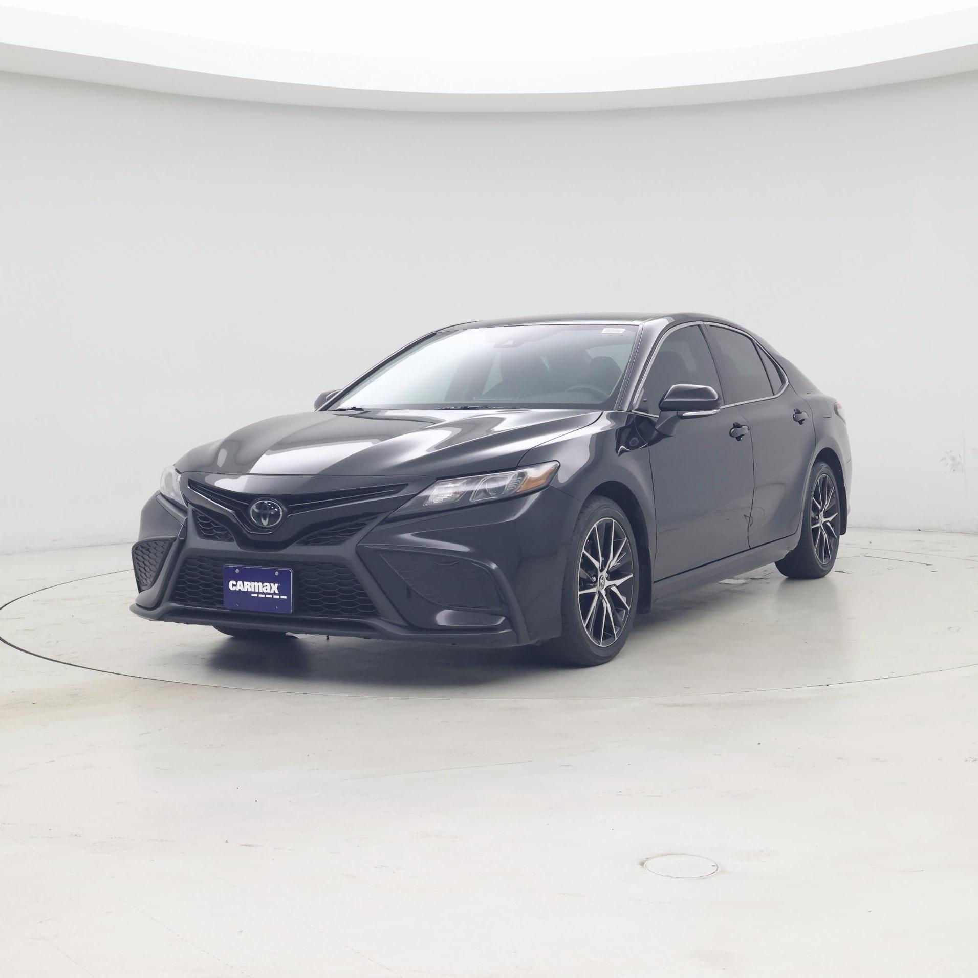 Thumbnail: 2023 Toyota Camry - 4