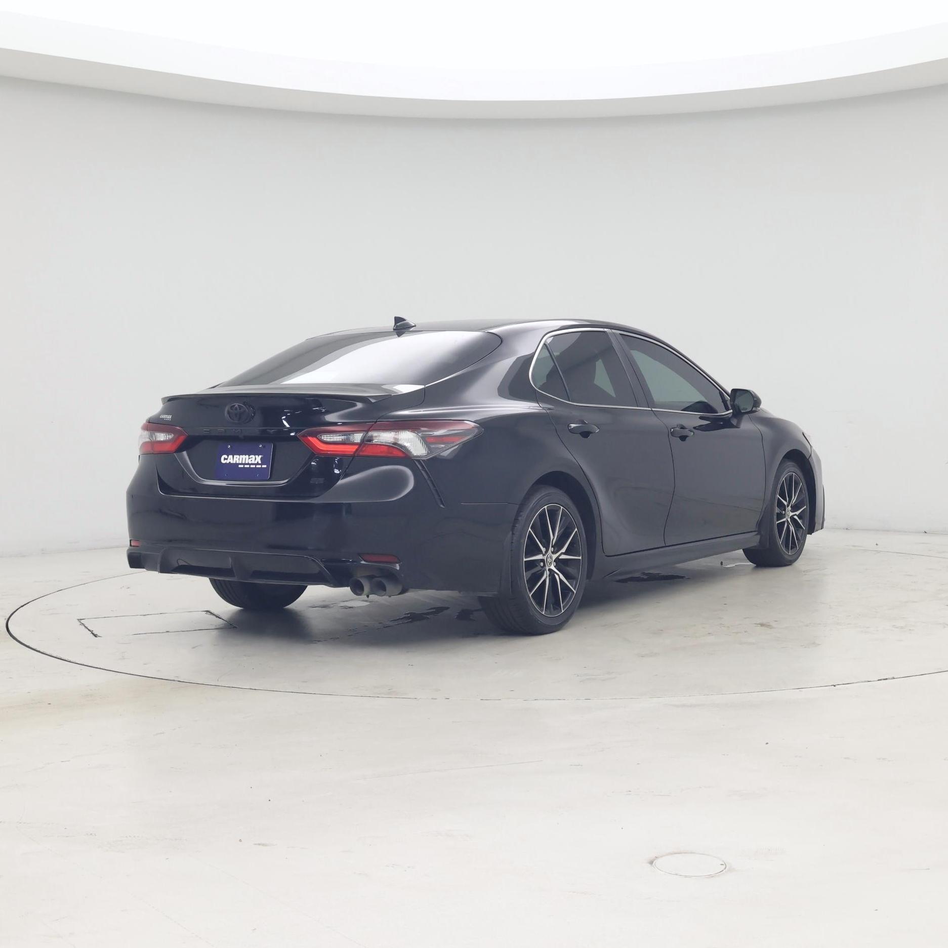 Thumbnail: 2023 Toyota Camry - 8