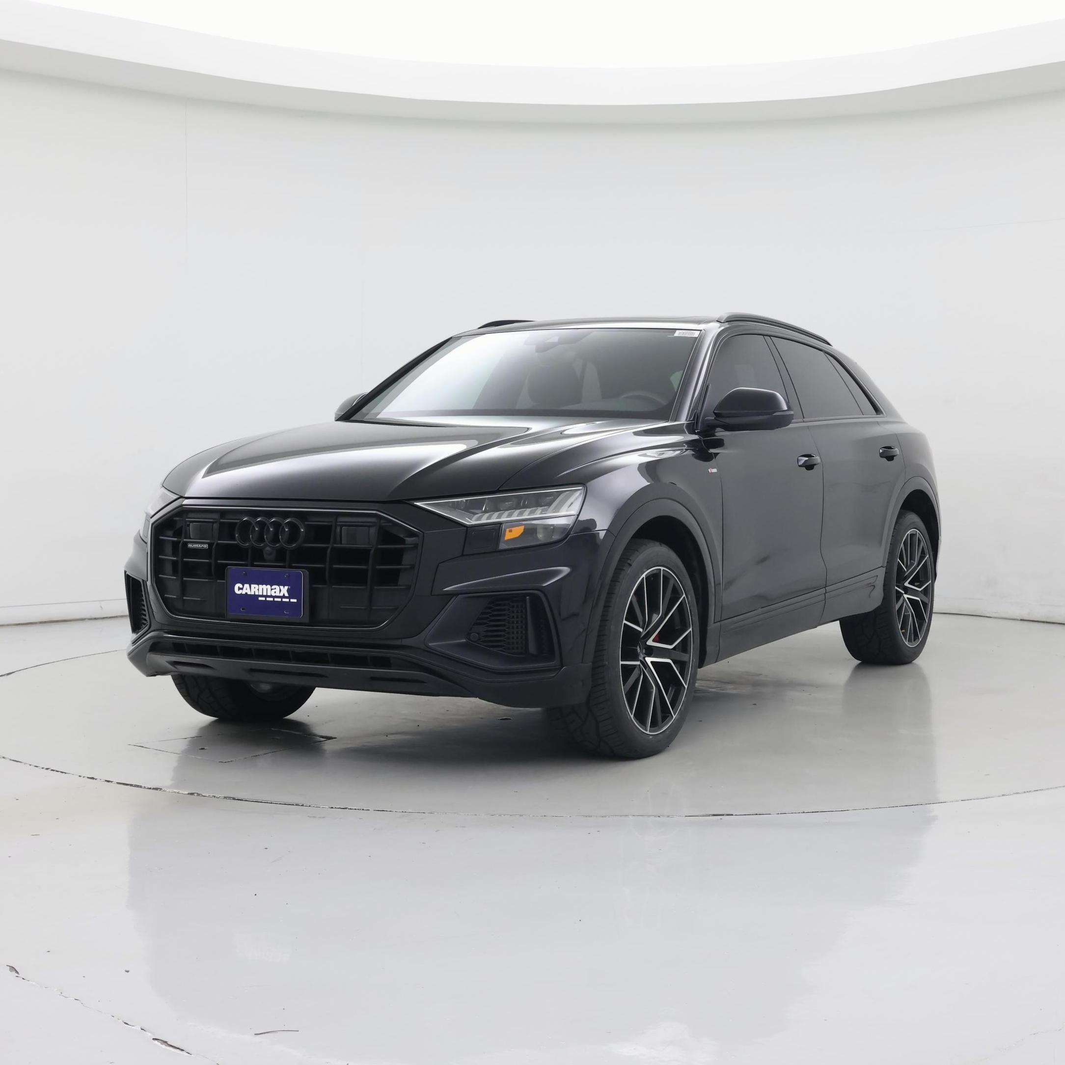Thumbnail: 2021 Audi Q8 - 4