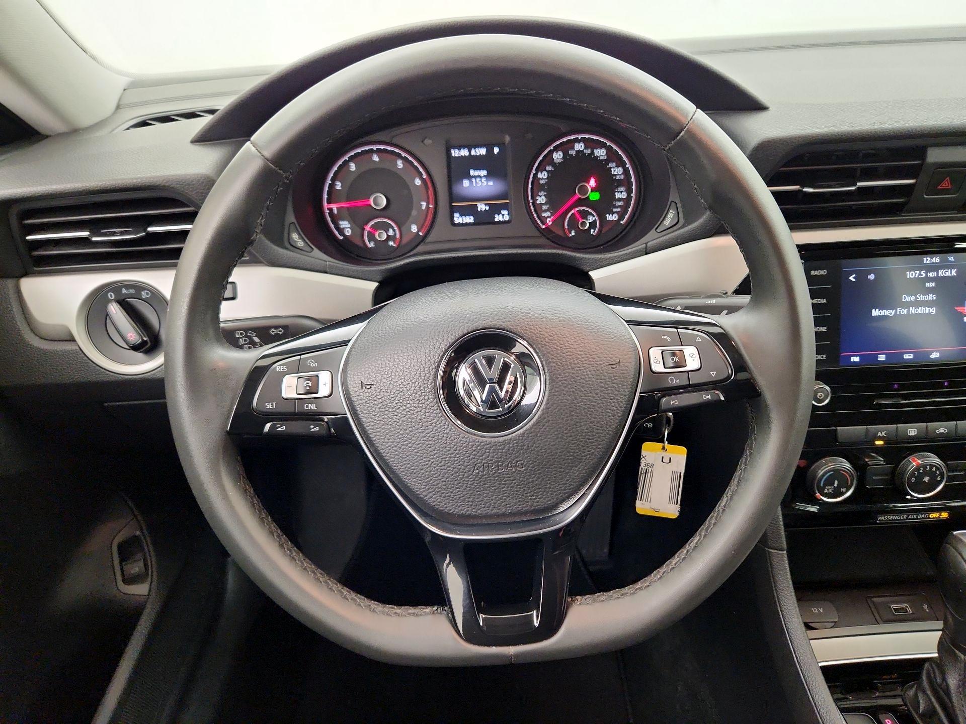 Thumbnail: 2021 Volkswagen Passat - 10