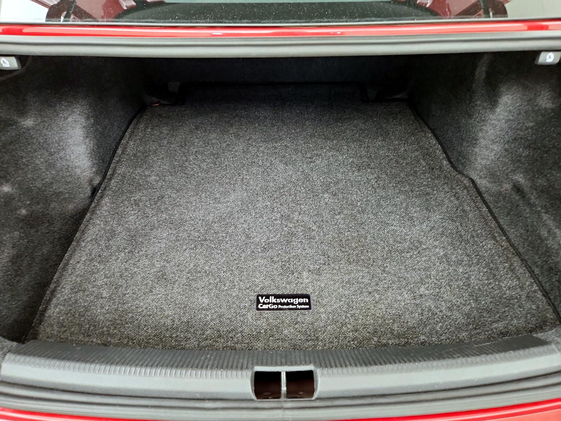 Thumbnail: 2021 Volkswagen Passat - 20