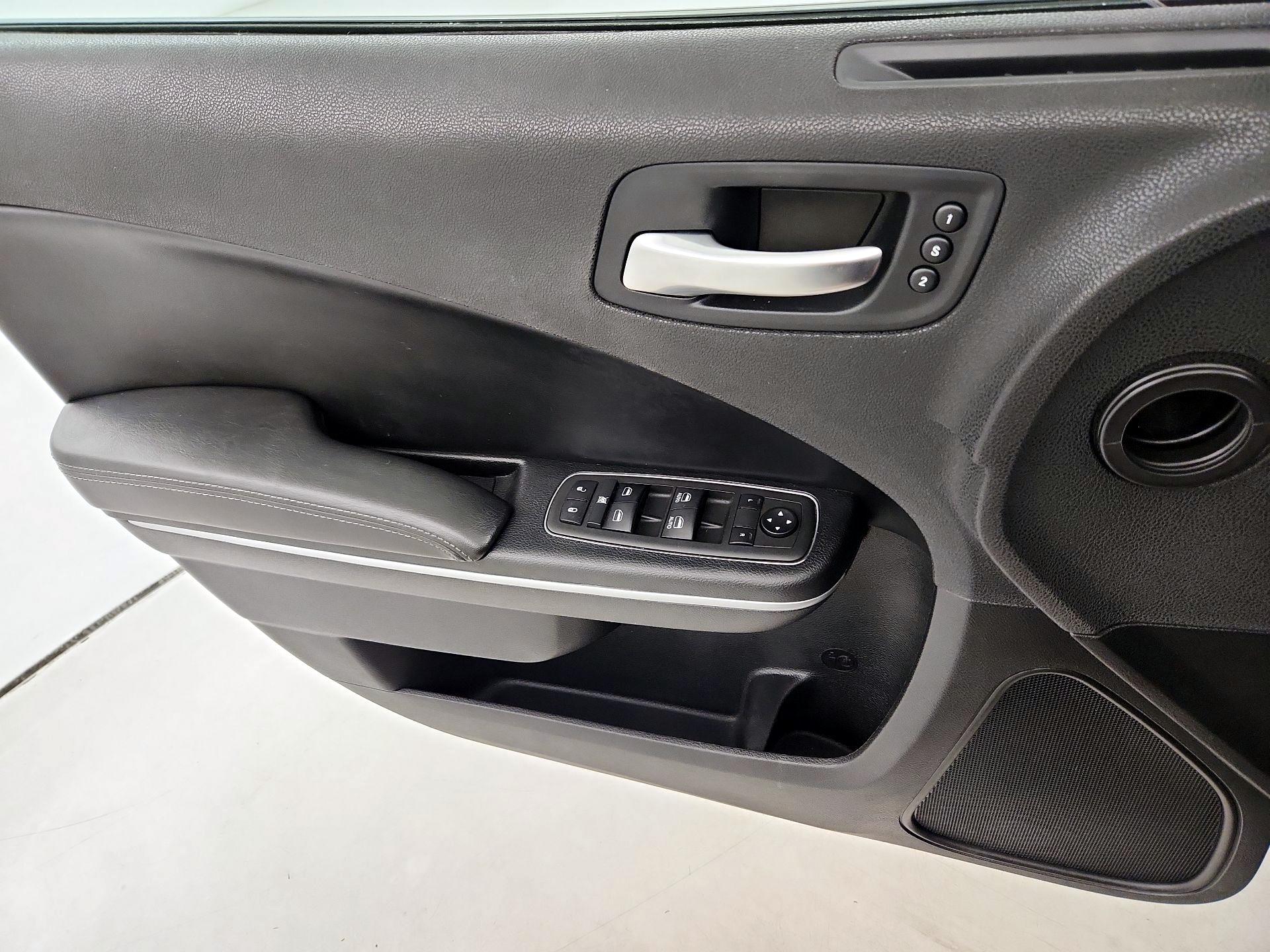 Thumbnail: 2021 Dodge Charger - 12