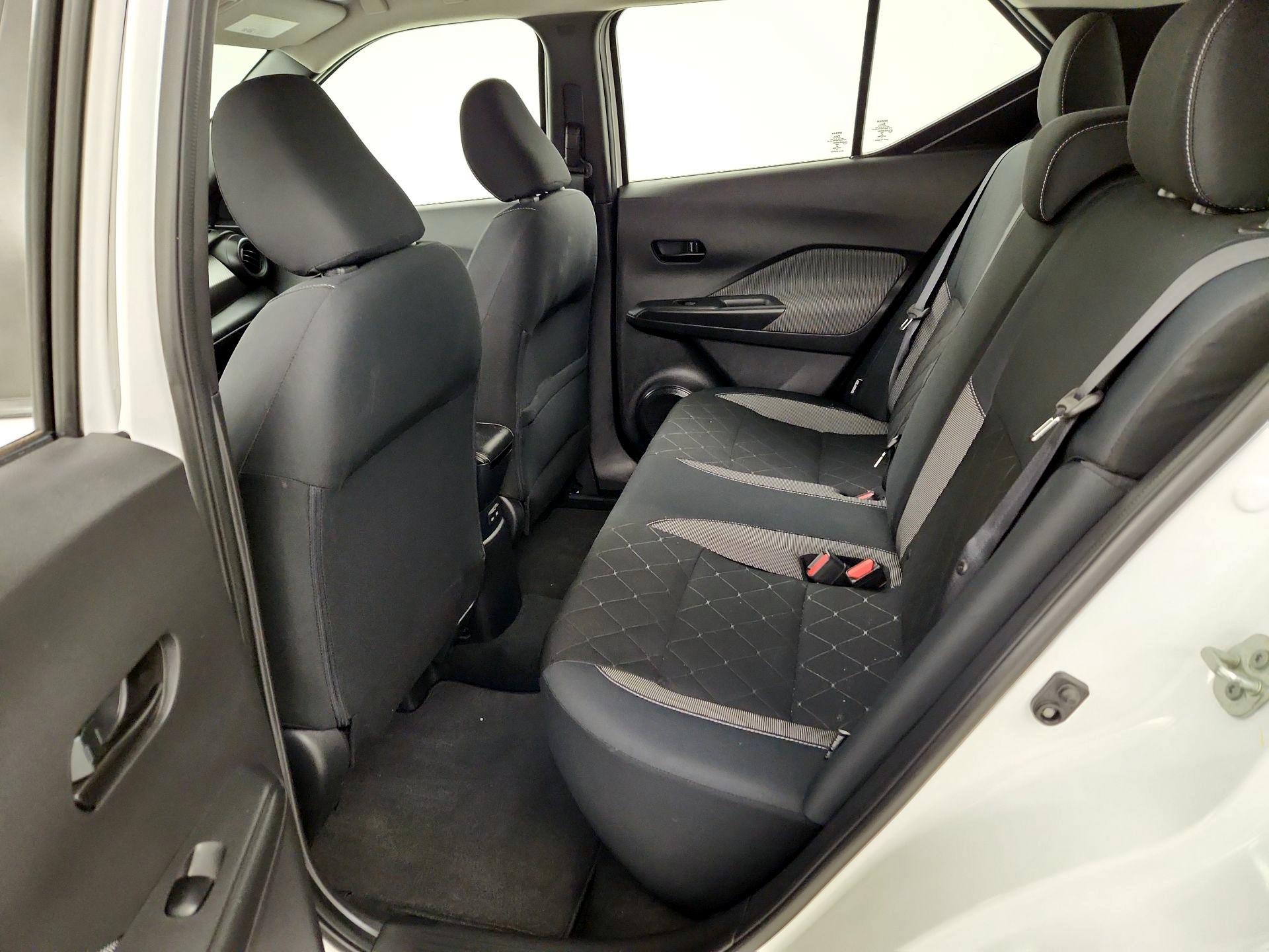 Thumbnail: 2020 Nissan Kicks - 19