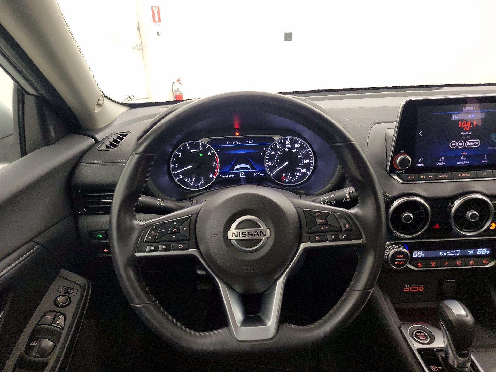 Thumbnail: 2021 Nissan Sentra - 10