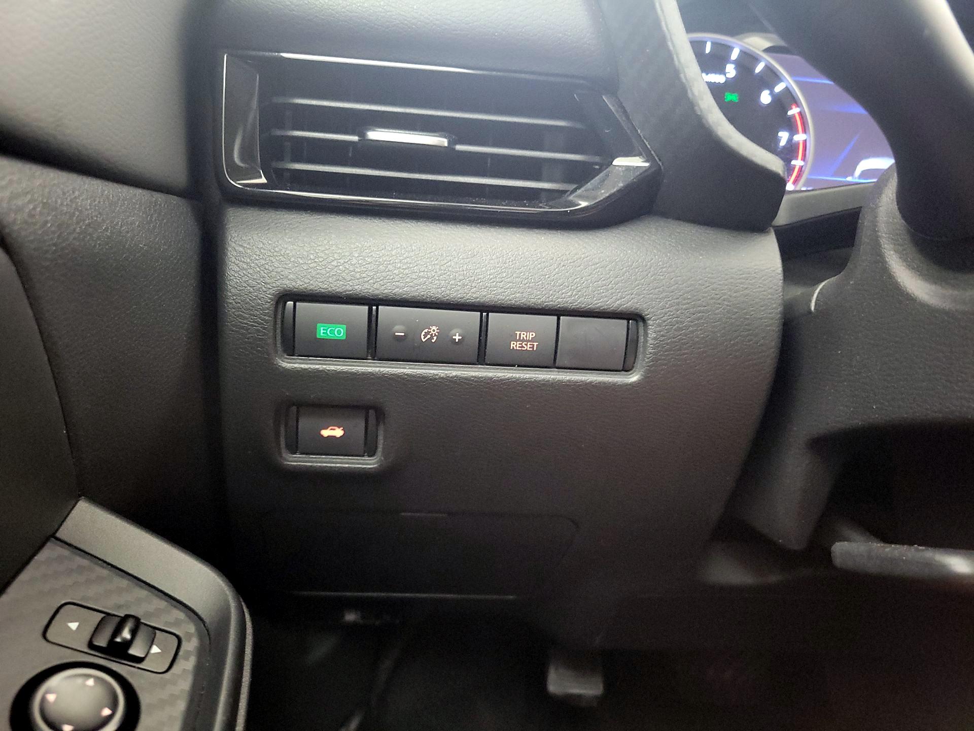 Thumbnail: 2021 Nissan Sentra - 13