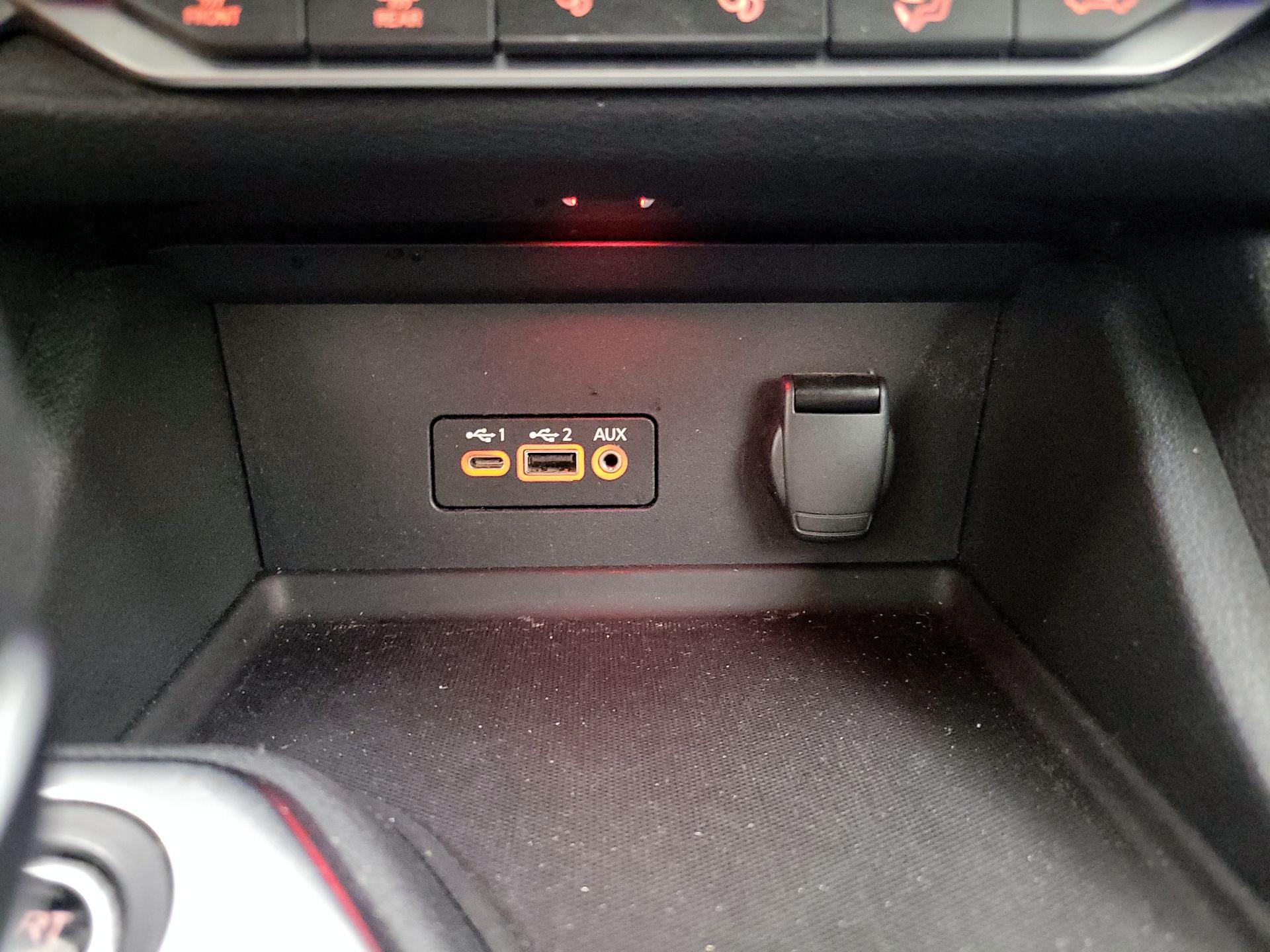 Thumbnail: 2021 Nissan Sentra - 18