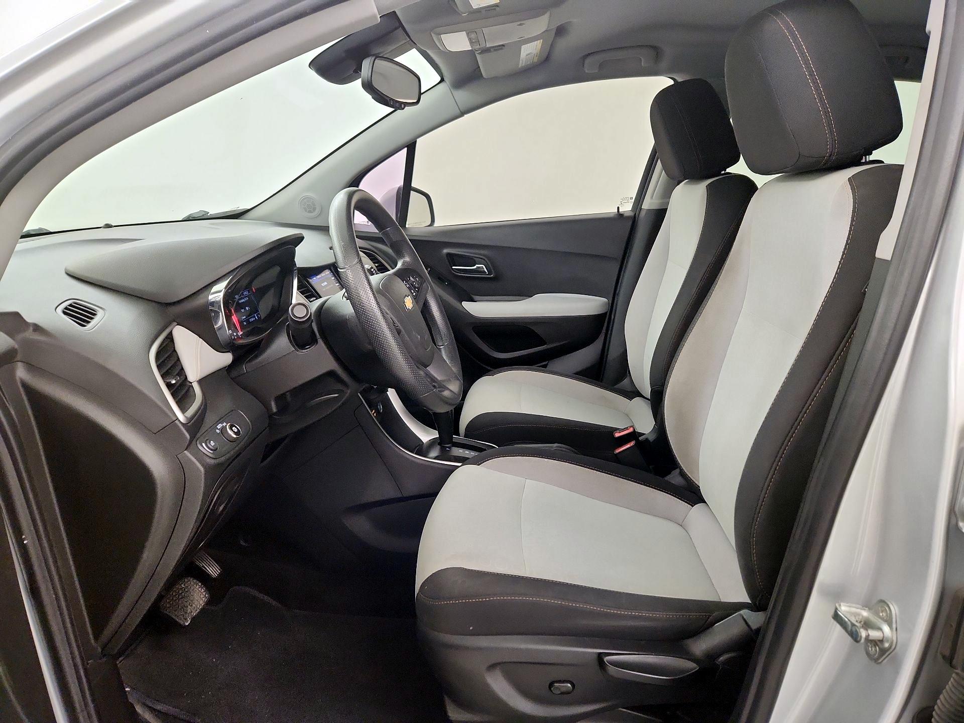 Thumbnail: 2020 Chevrolet Trax - 11