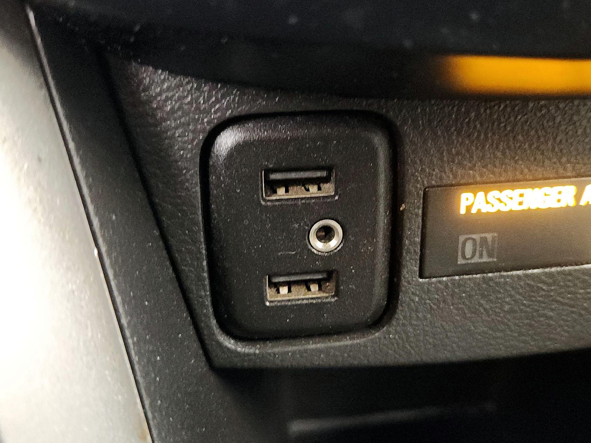 Thumbnail: 2020 Chevrolet Trax - 18