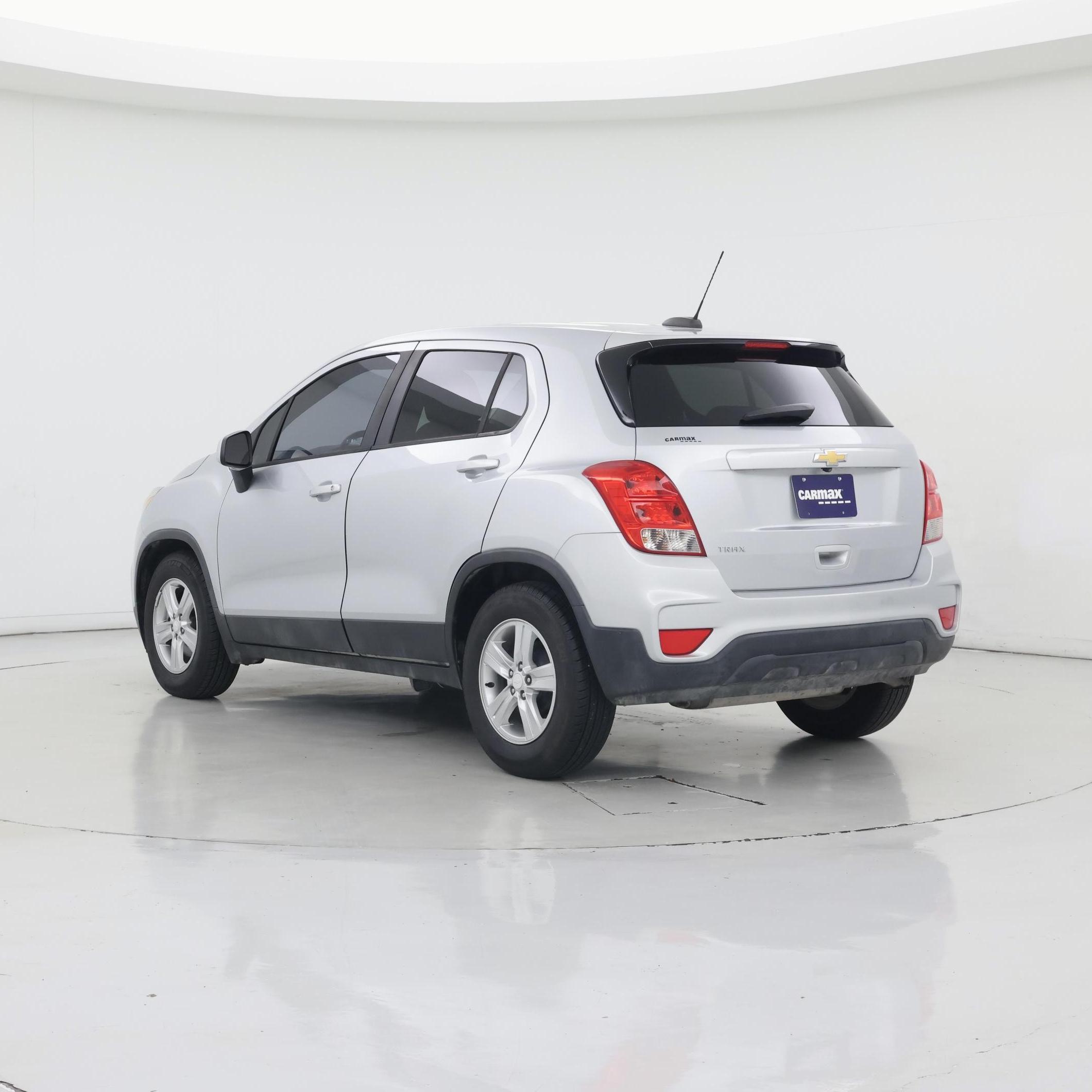 Thumbnail: 2020 Chevrolet Trax - 2