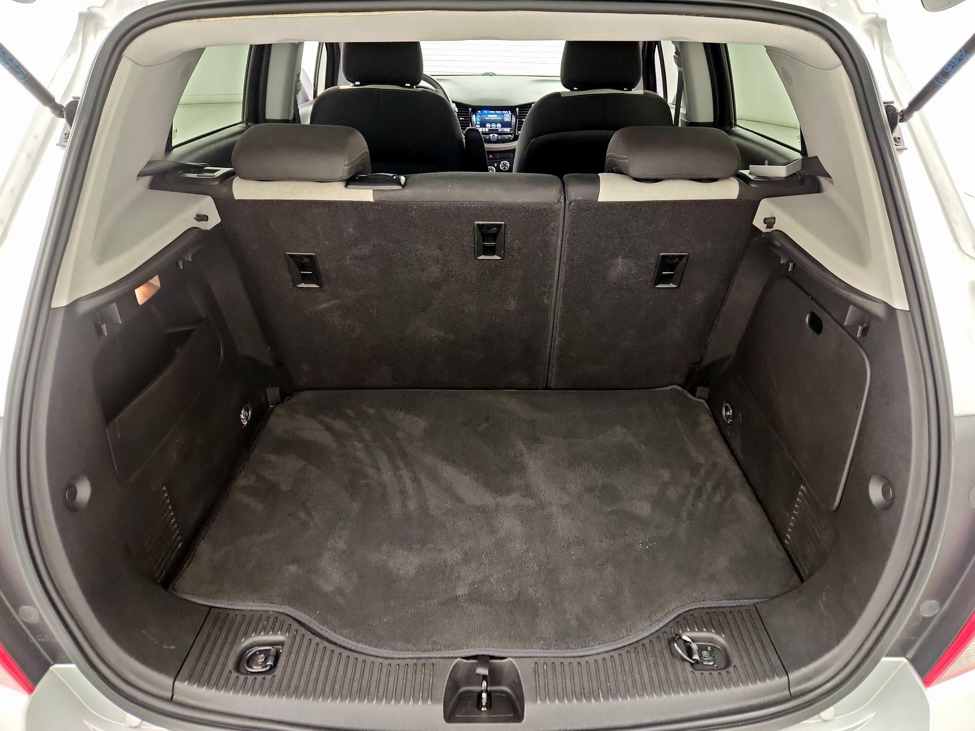 Thumbnail: 2020 Chevrolet Trax - 20