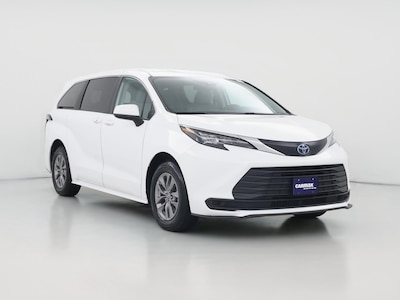 2024 Toyota Sienna Hybrid LE