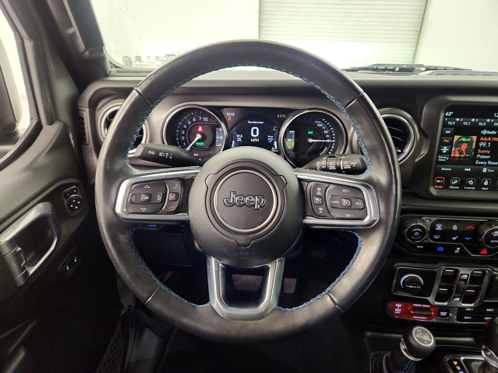 Thumbnail: 2022 Jeep Wrangler - 10