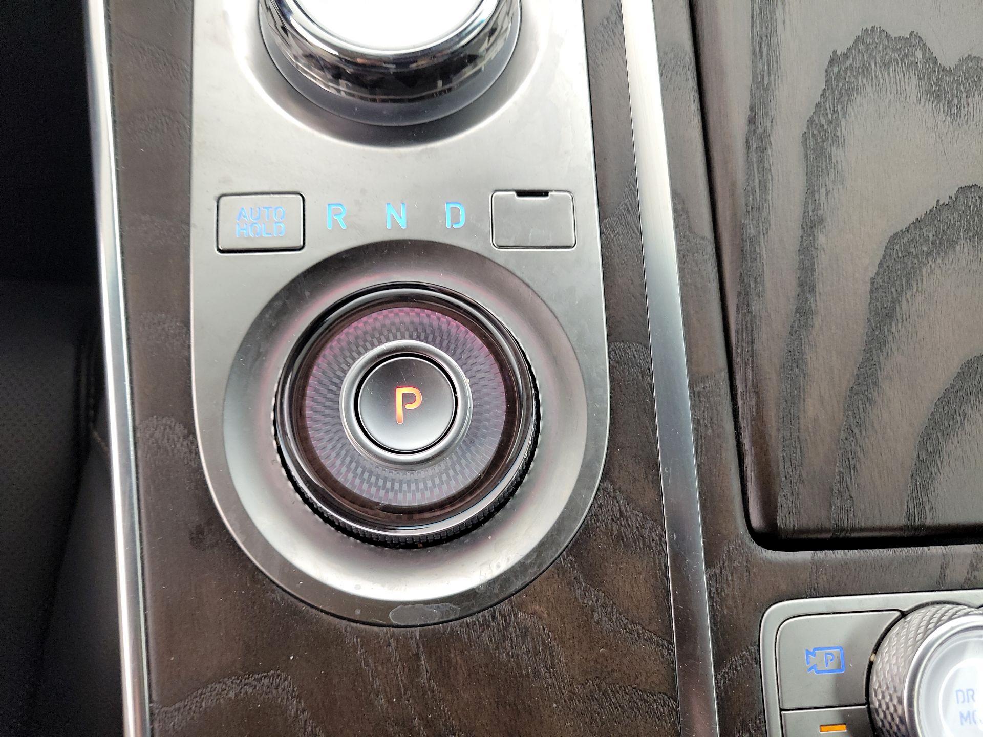 Thumbnail: 2024 Genesis GV80 - 18