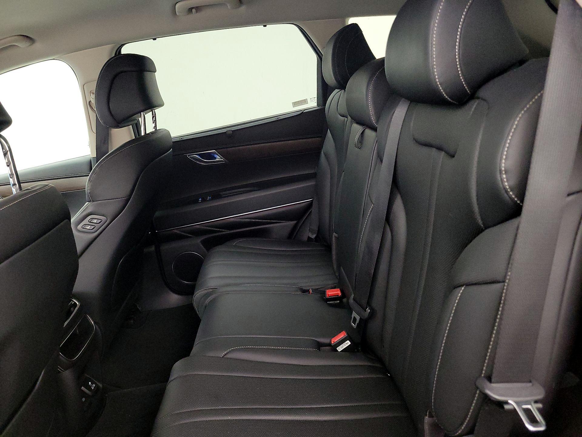 Thumbnail: 2024 Genesis GV80 - 20