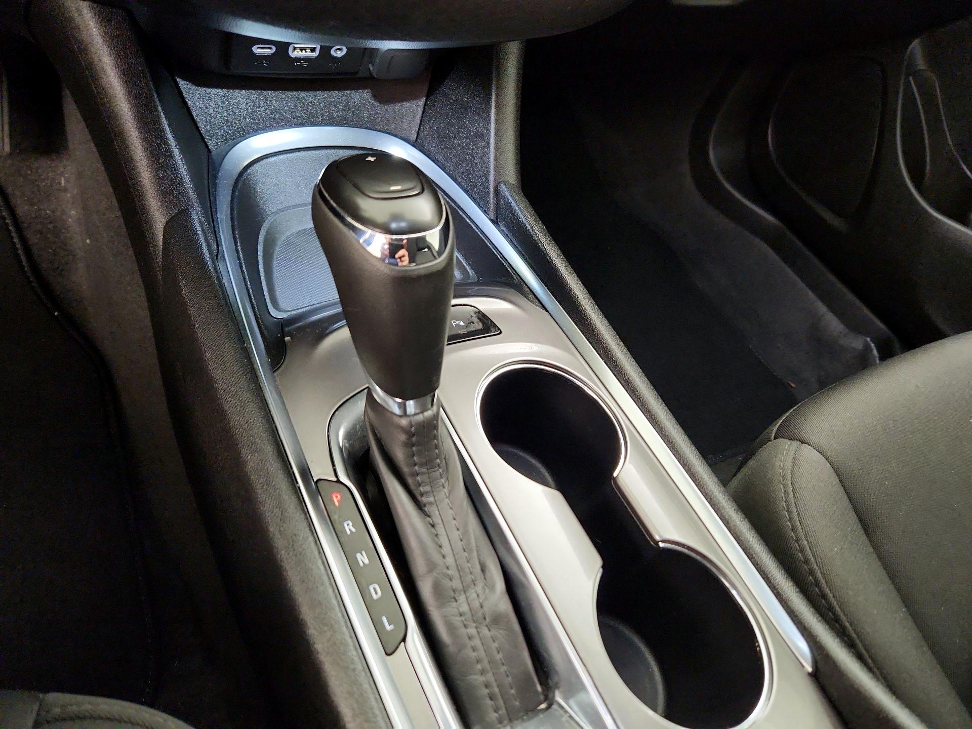 Thumbnail: 2020 Chevrolet Malibu - 17