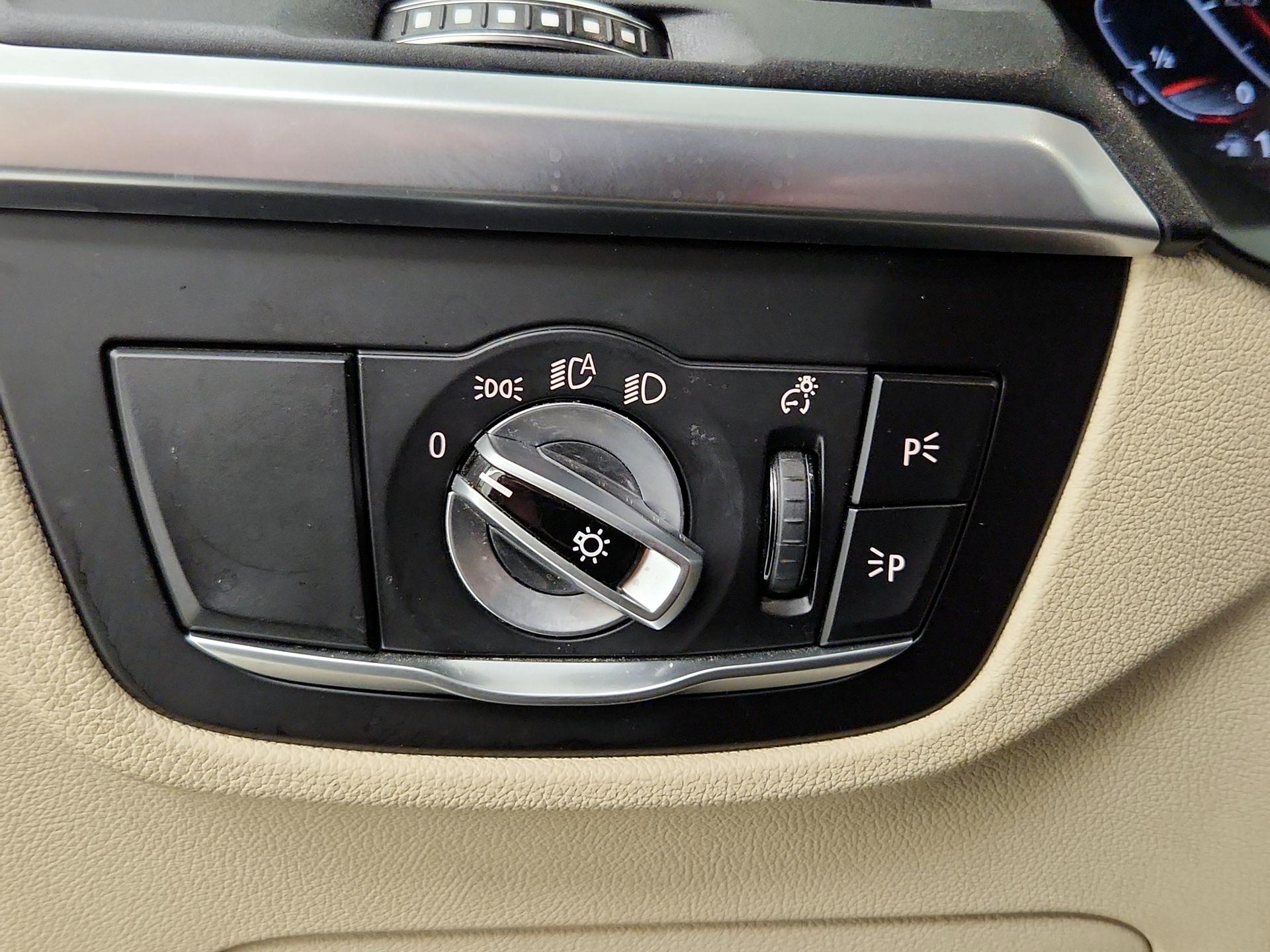 Thumbnail: 2022 BMW X3 - 13