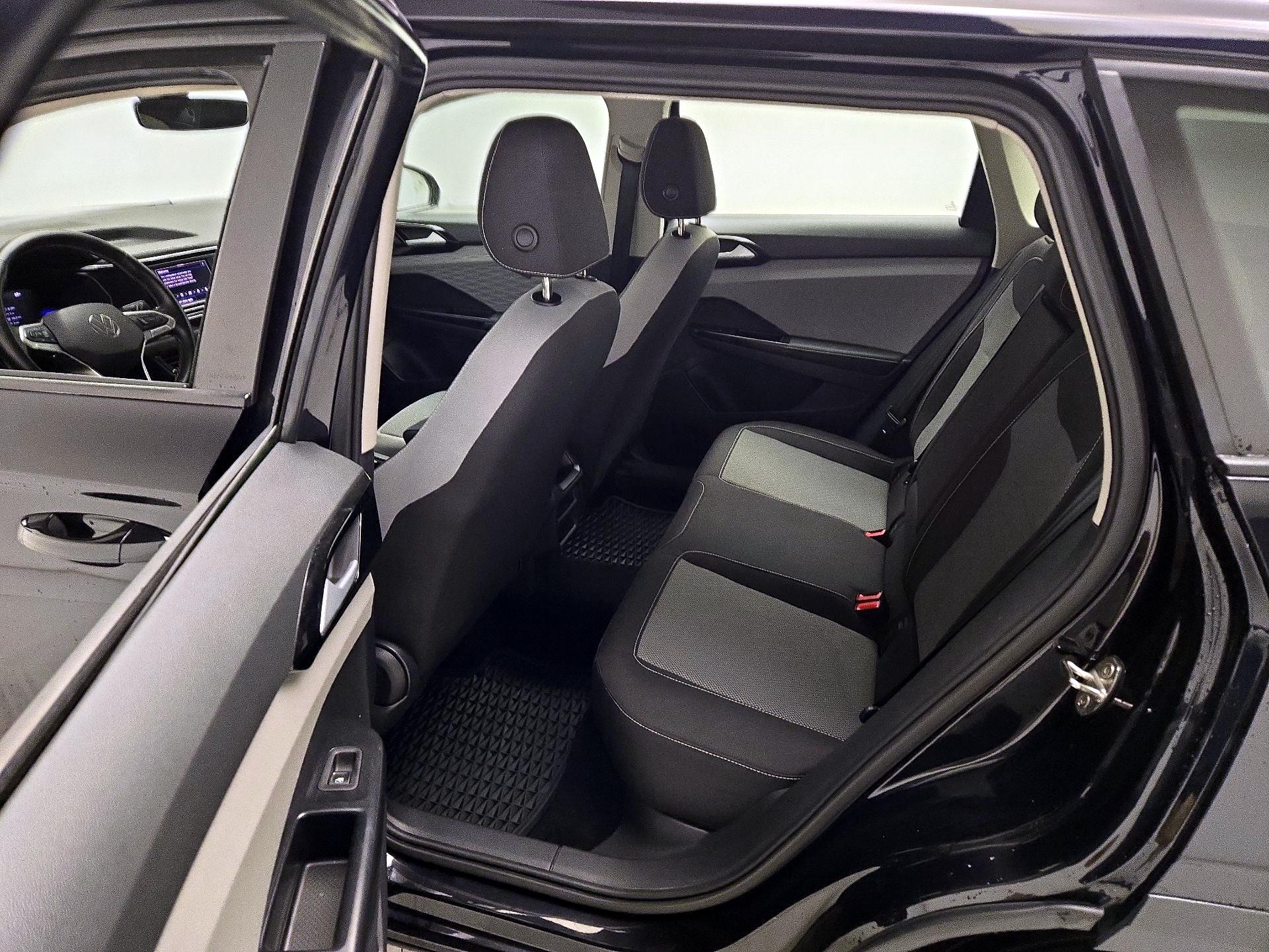 Thumbnail: 2024 Volkswagen Taos - 19