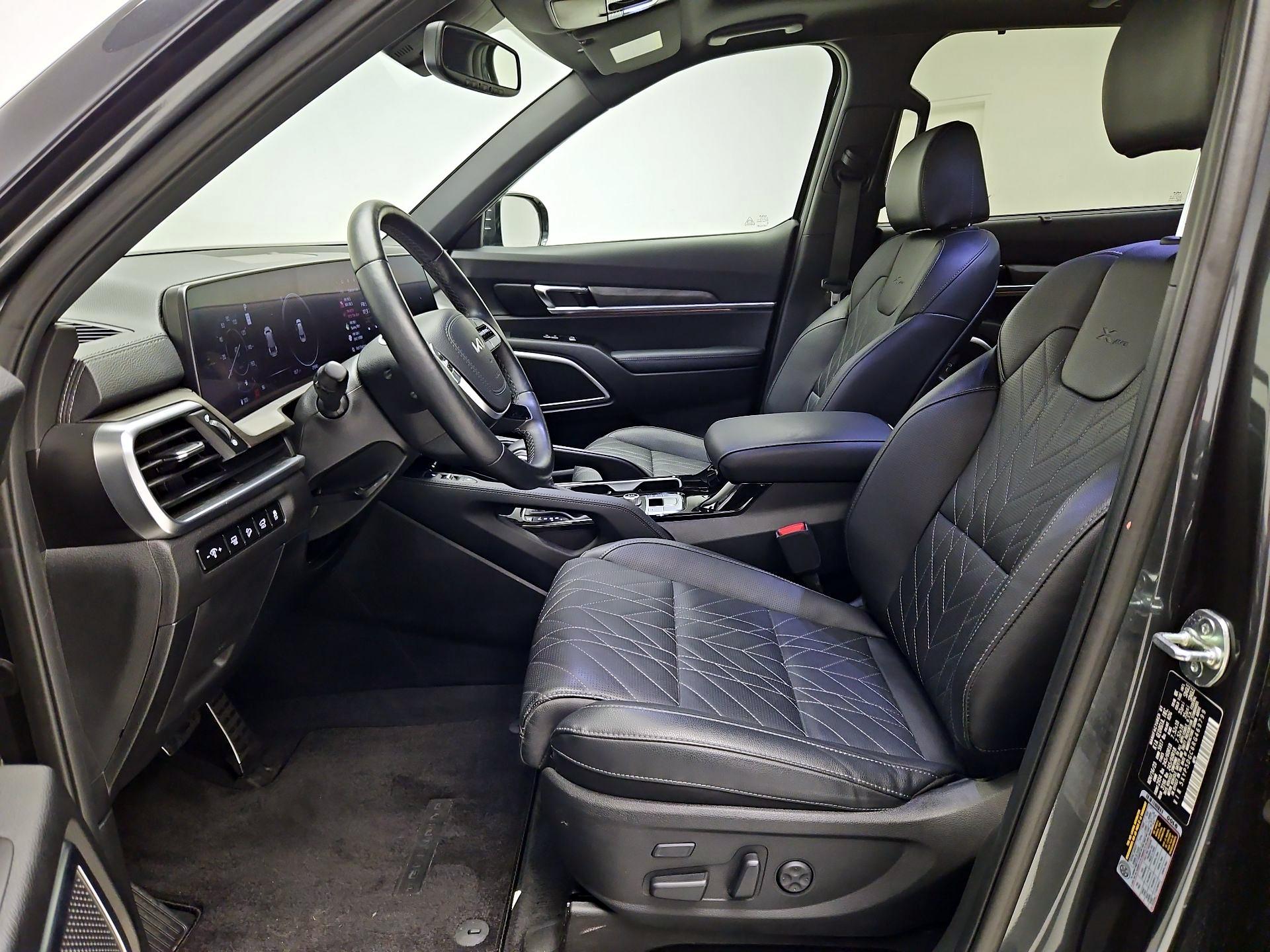 Thumbnail: 2024 Kia Telluride - 11