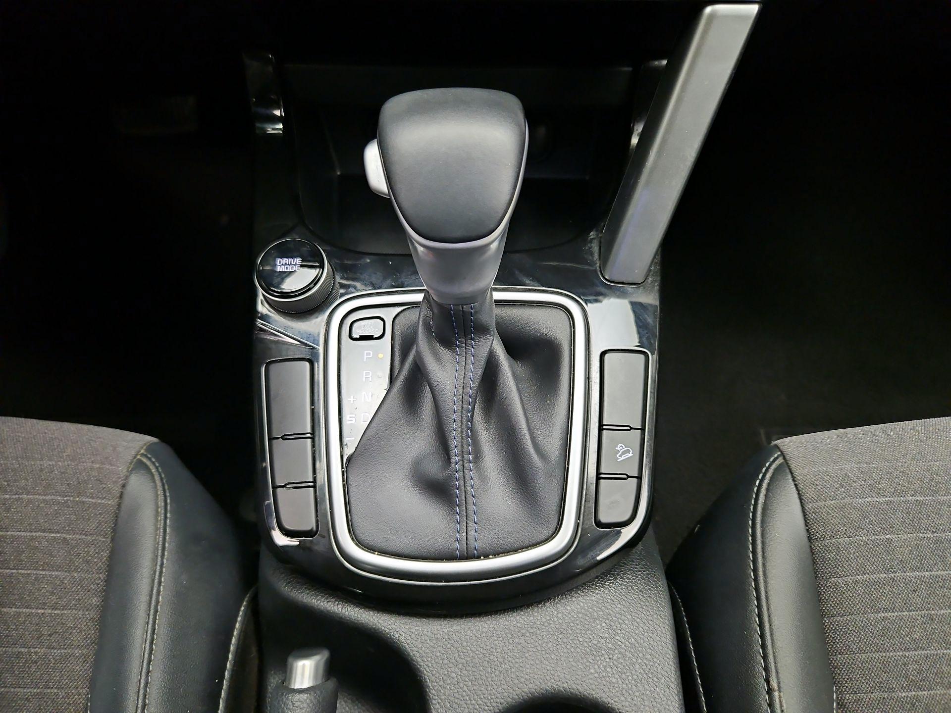 Thumbnail: 2023 Kia Seltos - 18