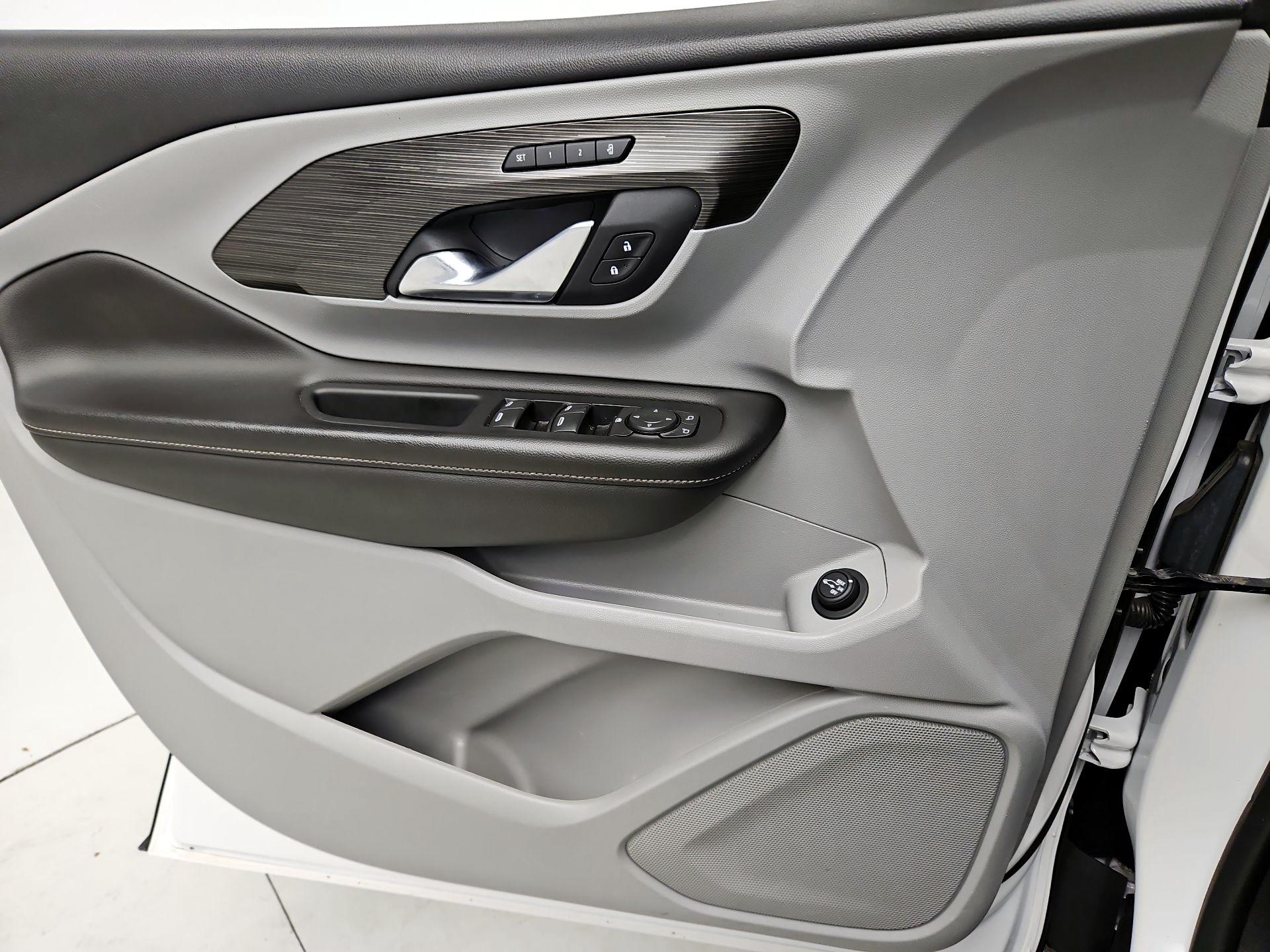 Thumbnail: 2024 GMC Terrain - 12