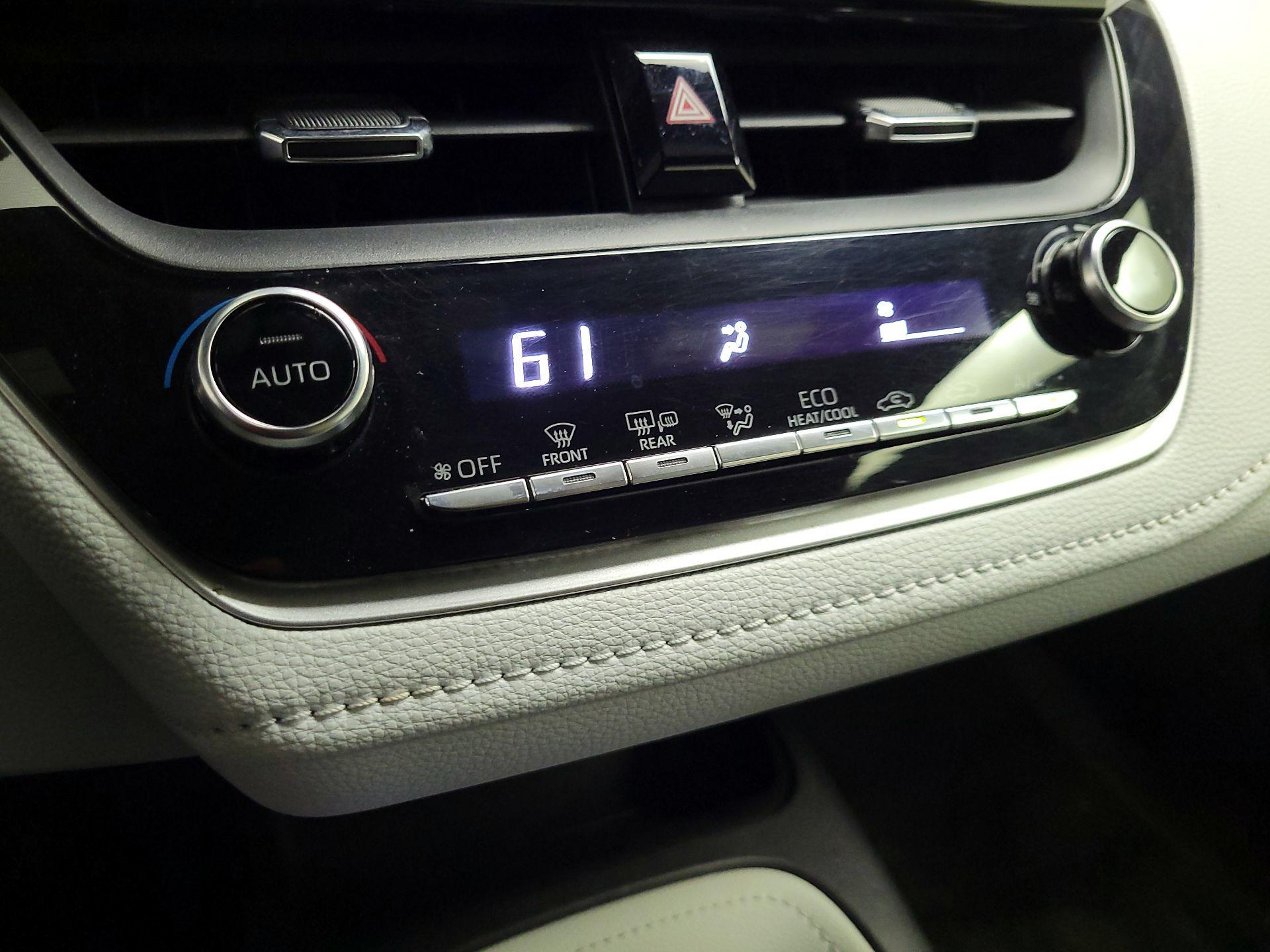 Thumbnail: 2020 Toyota Corolla - 16