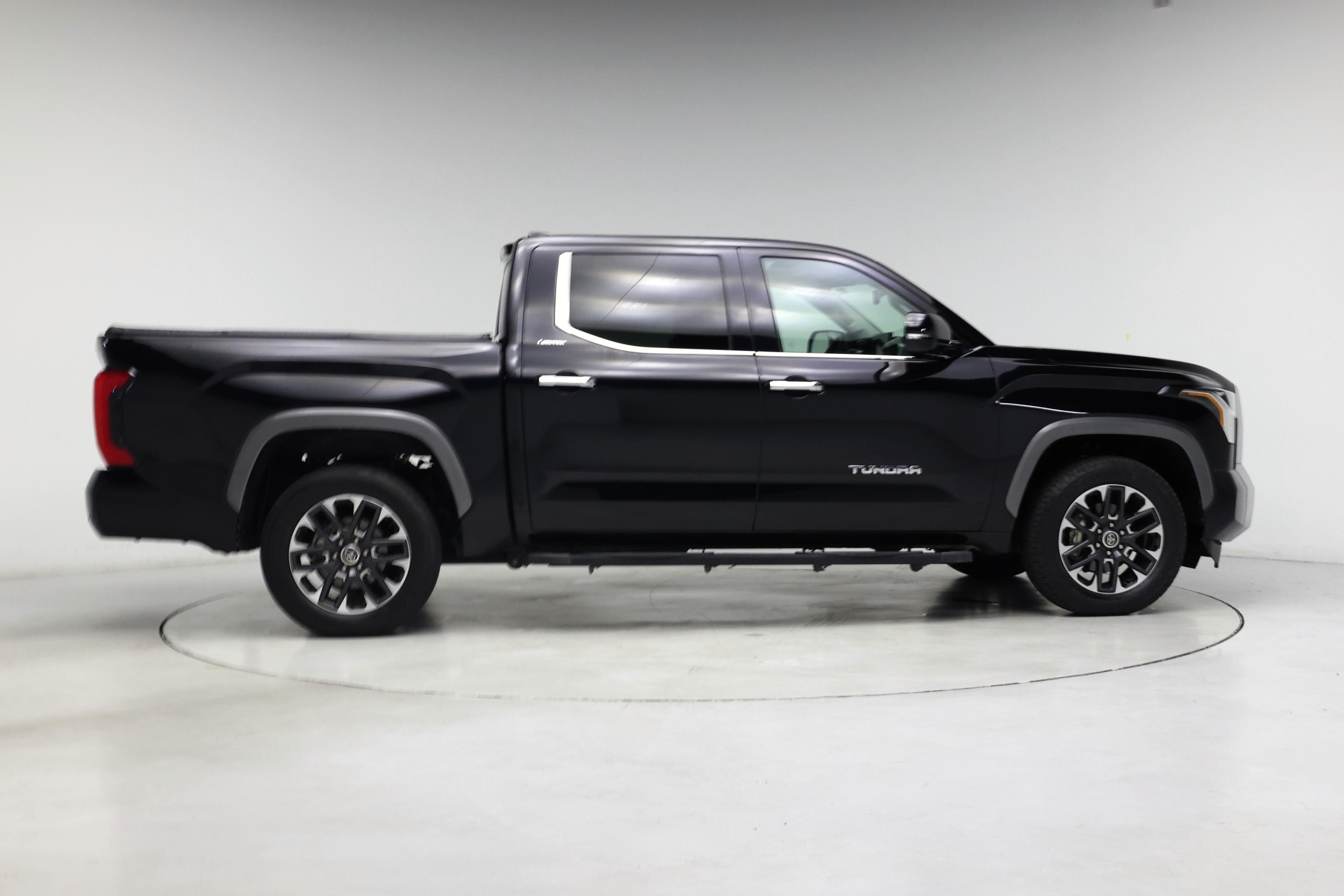 Thumbnail: 2023 Toyota Tundra - 7