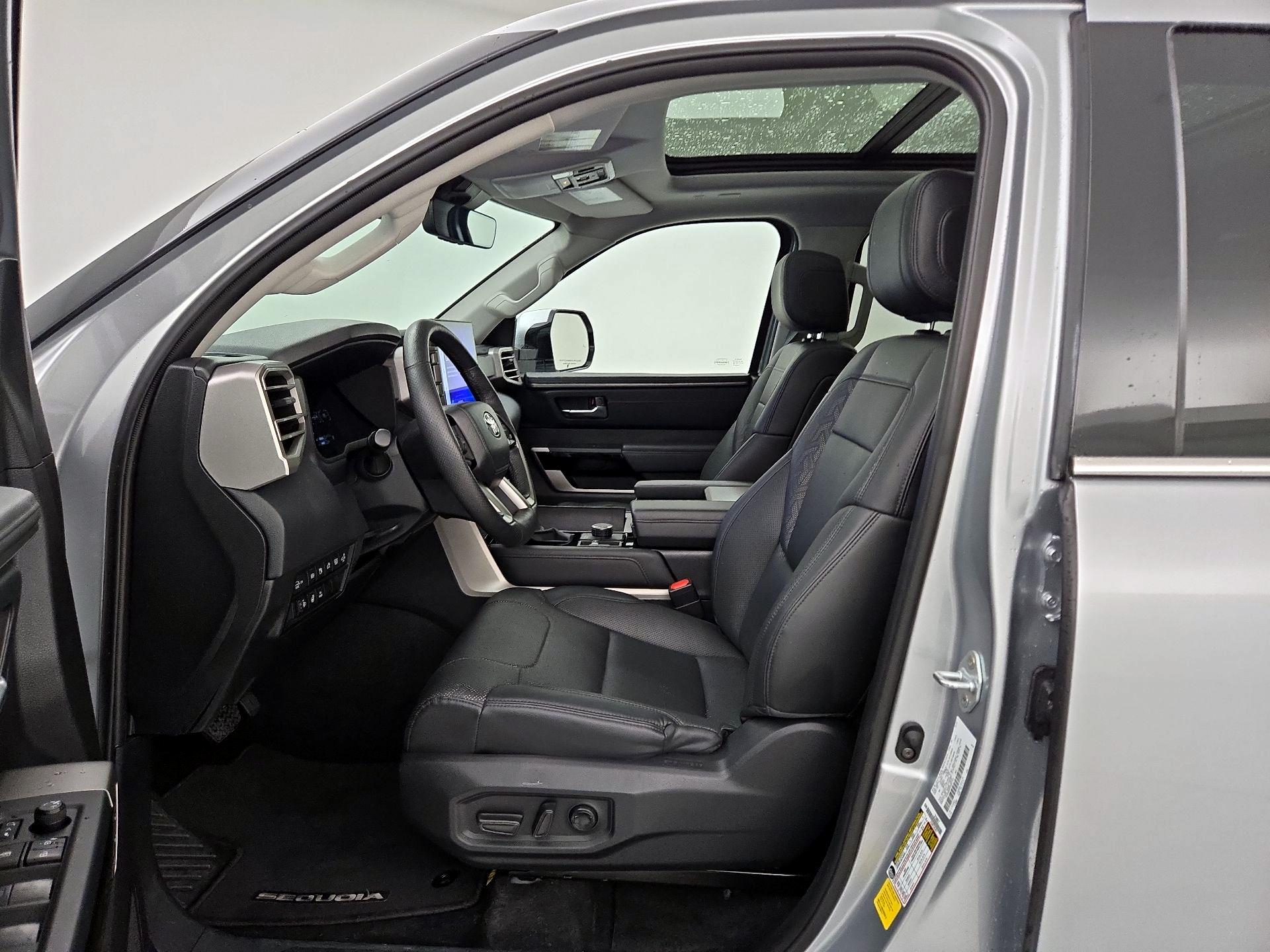 Thumbnail: 2023 Toyota Sequoia - 11