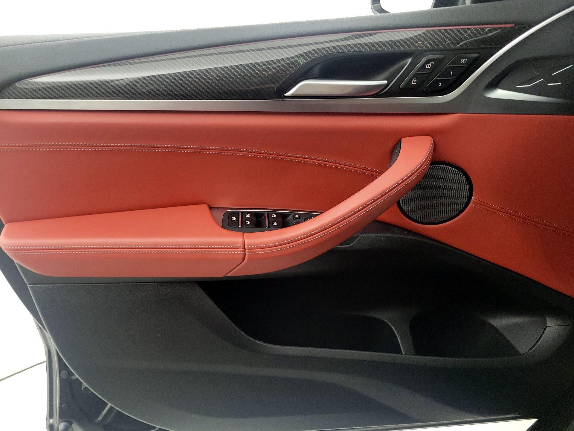 Thumbnail: 2024 BMW X4 - 12