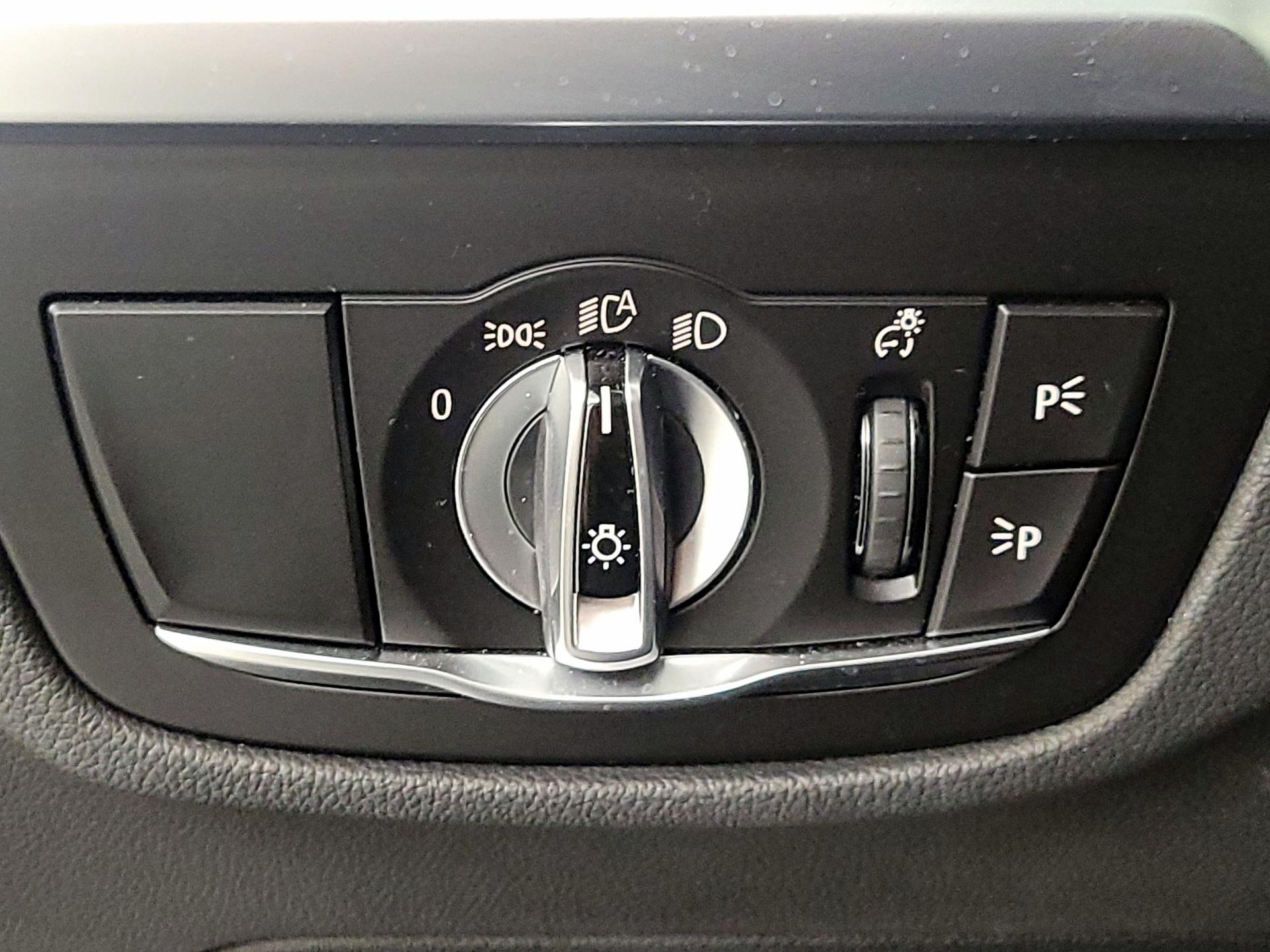 Thumbnail: 2024 BMW X4 - 13