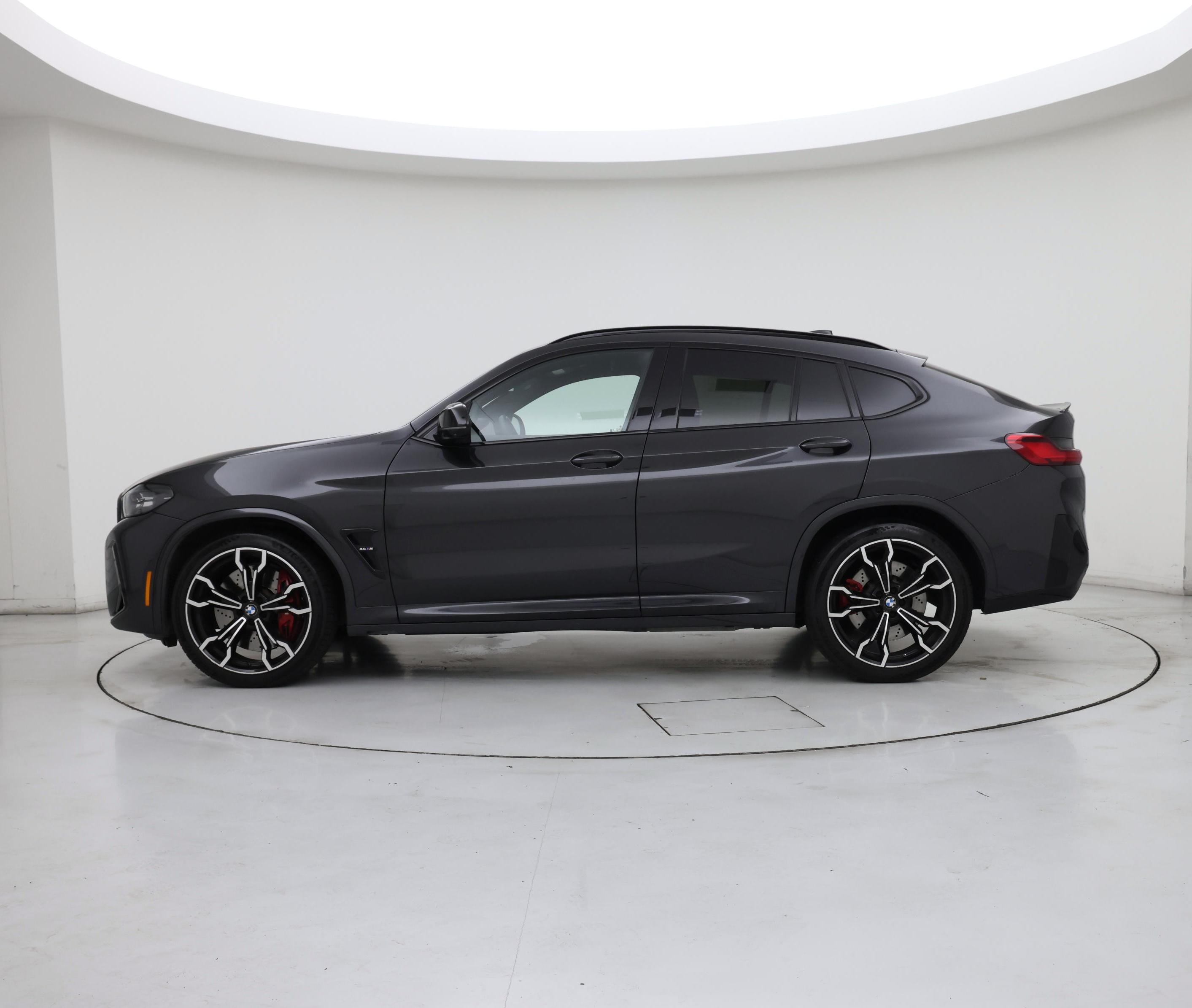 Thumbnail: 2024 BMW X4 - 3