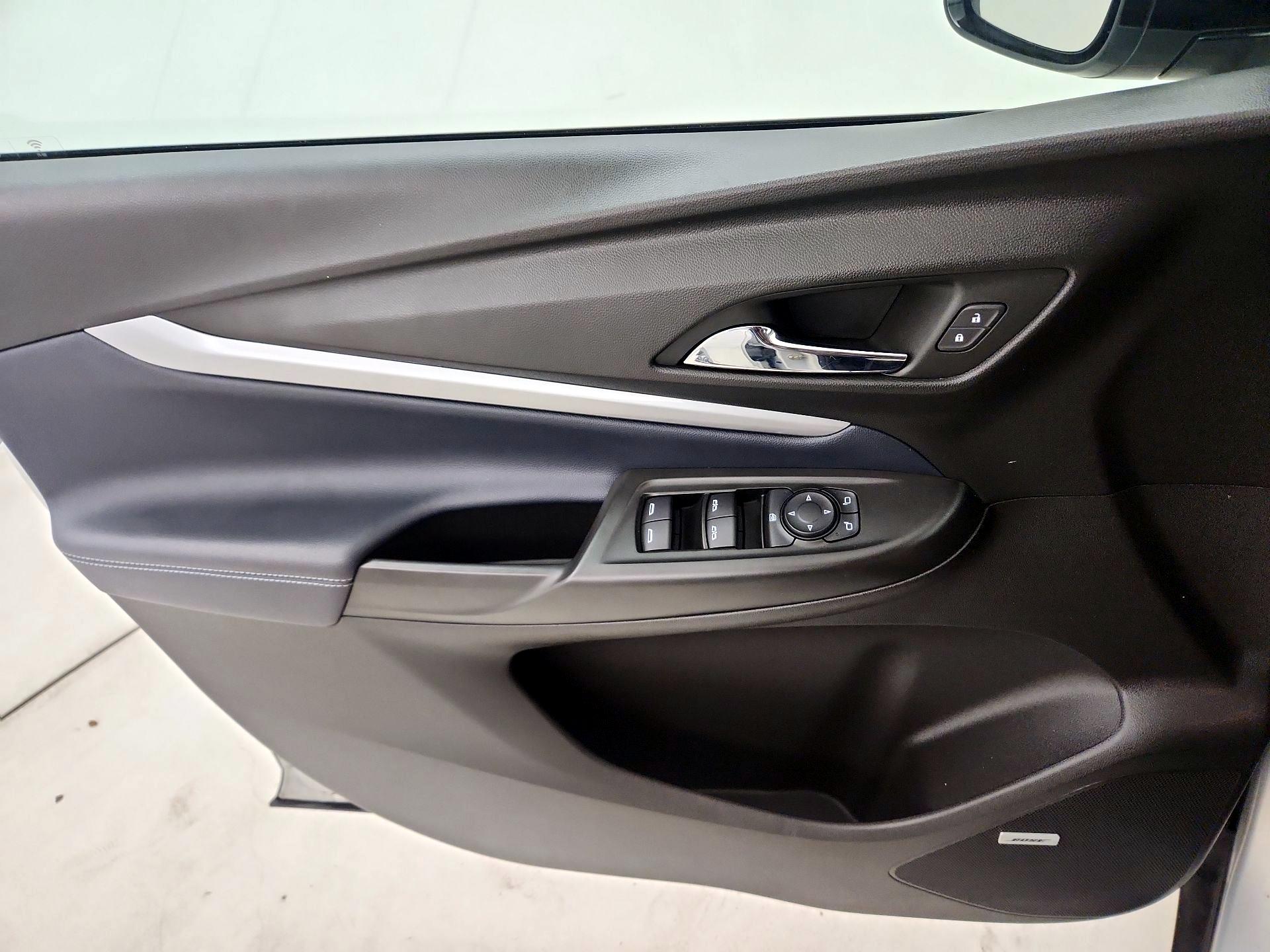 Thumbnail: 2022 Chevrolet Bolt EUV - 12