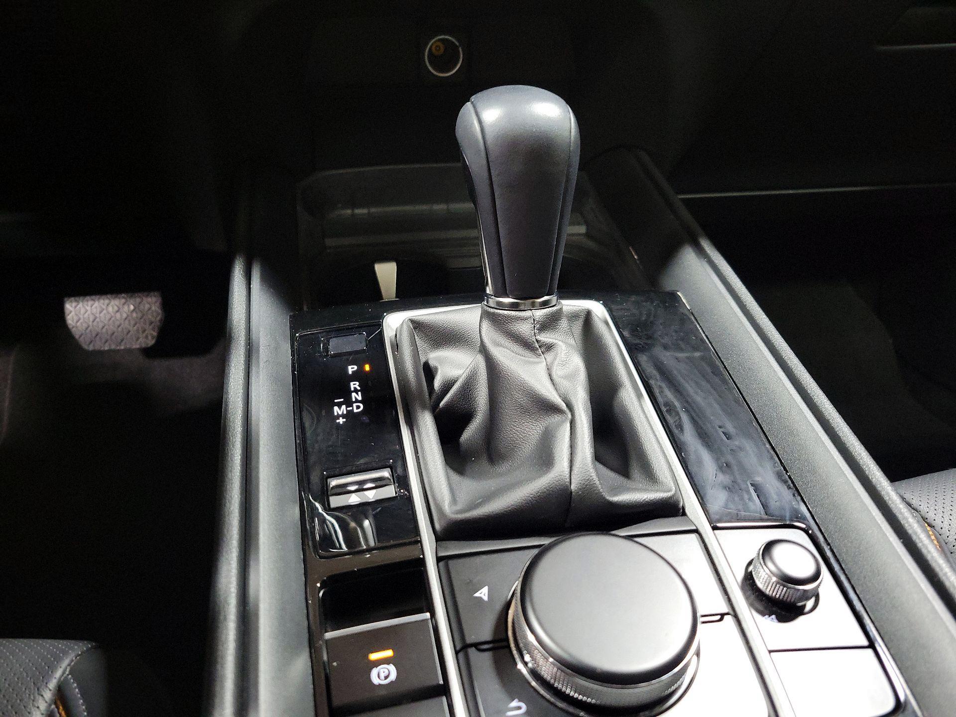 Thumbnail: 2024 Mazda CX-50 - 17