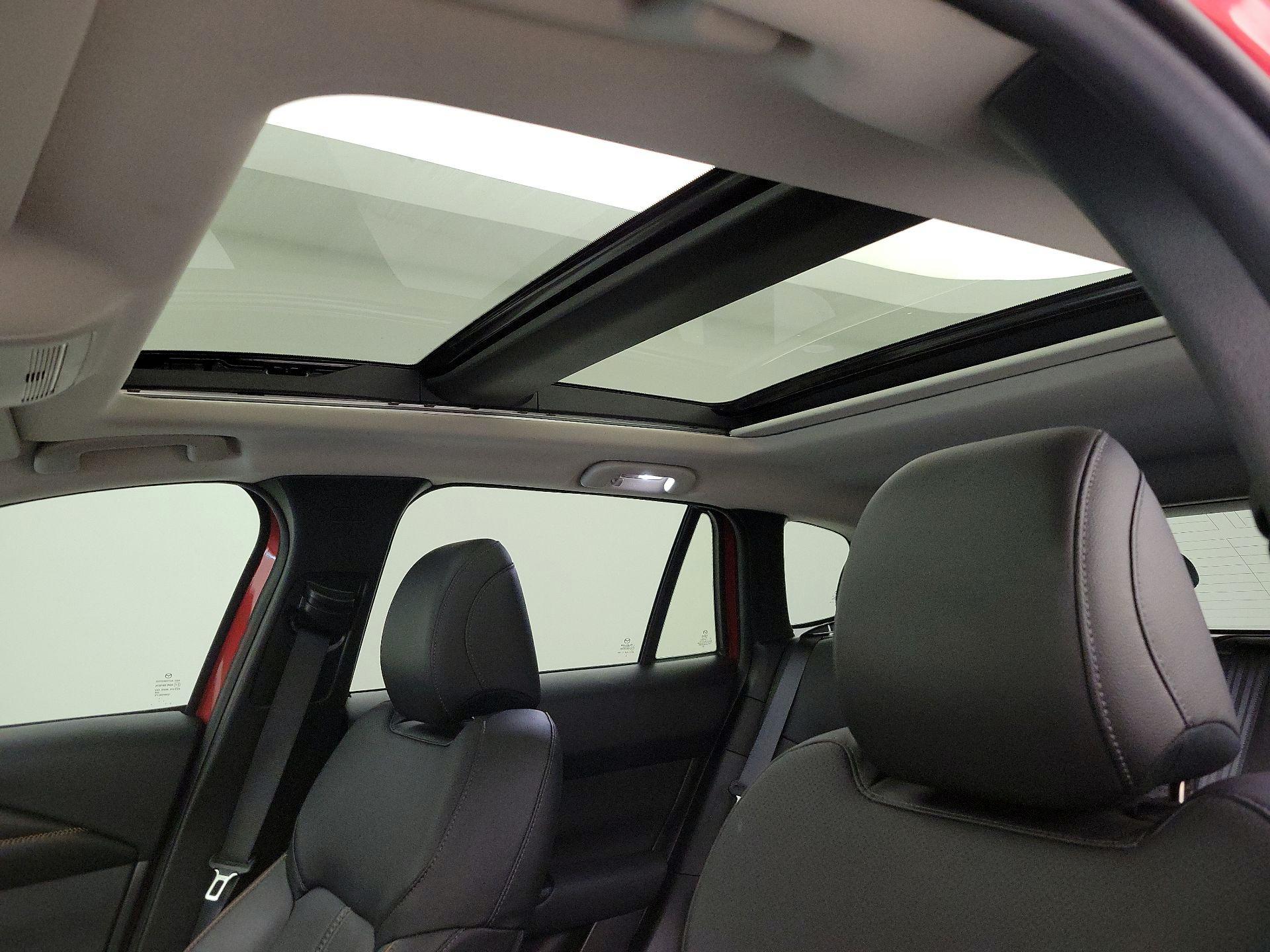 Thumbnail: 2024 Mazda CX-50 - 18