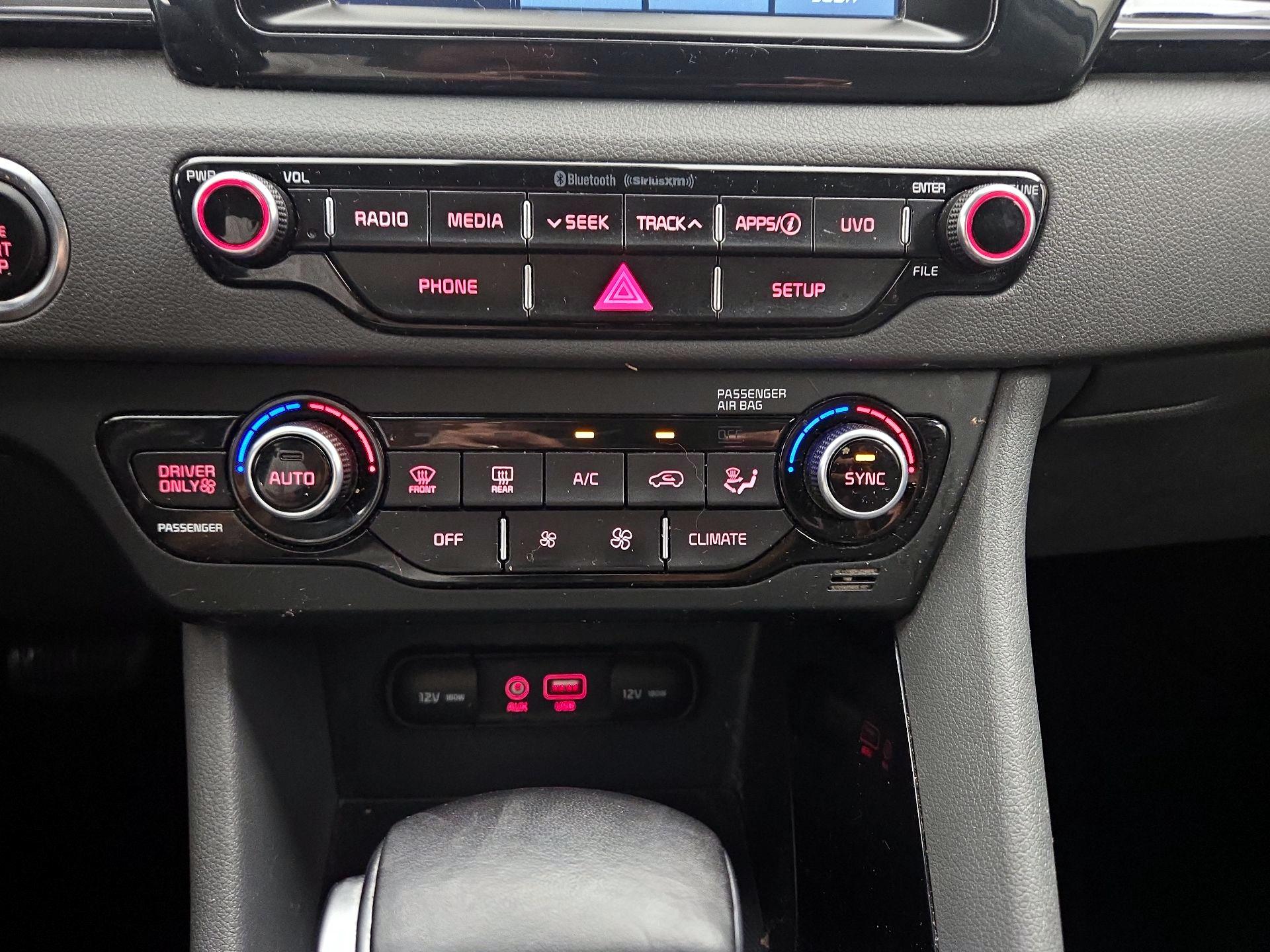 Thumbnail: 2019 Kia Niro - 16