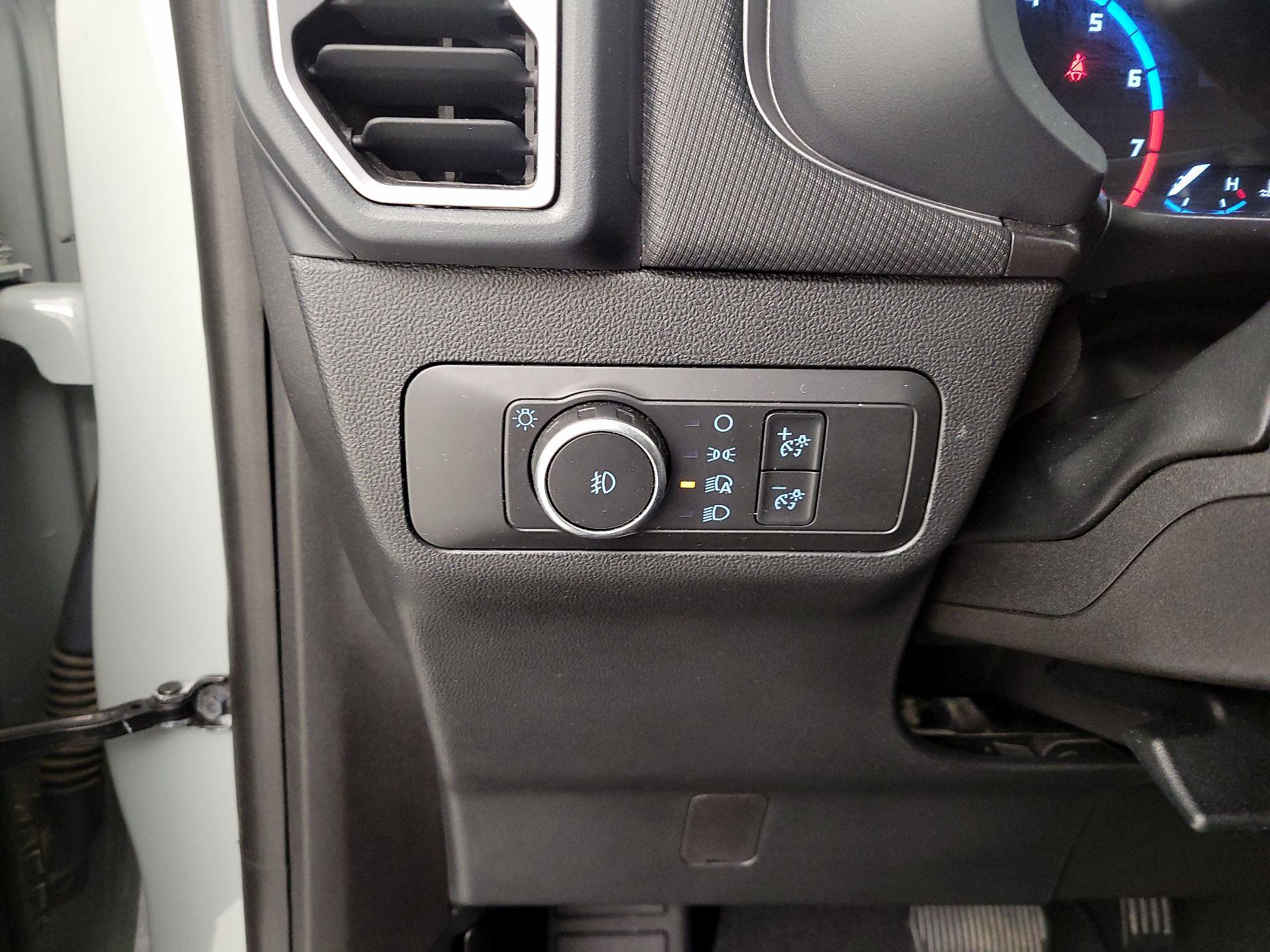 Thumbnail: 2021 Ford Bronco Sport - 11