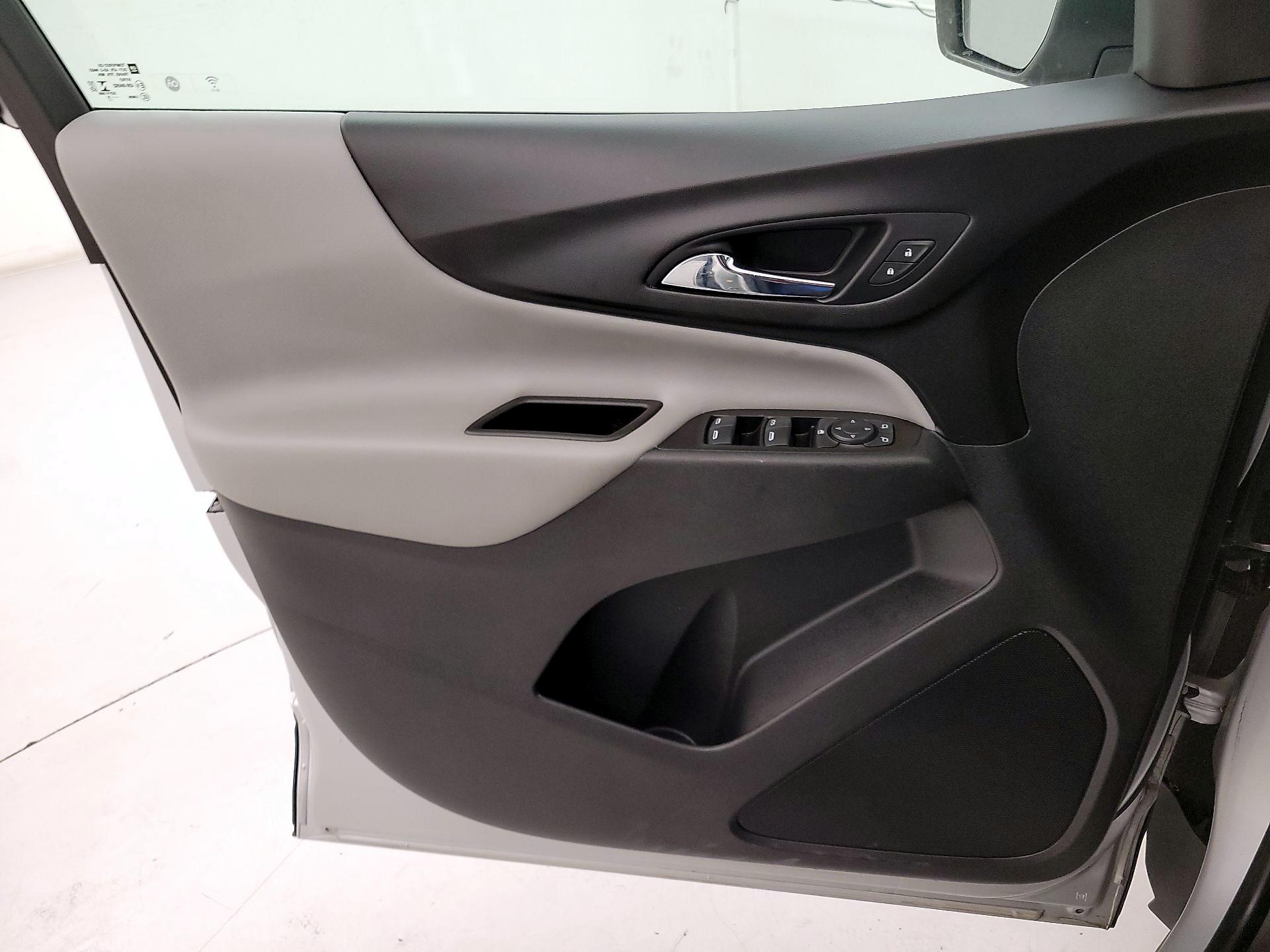 Thumbnail: 2021 Chevrolet Equinox - 12