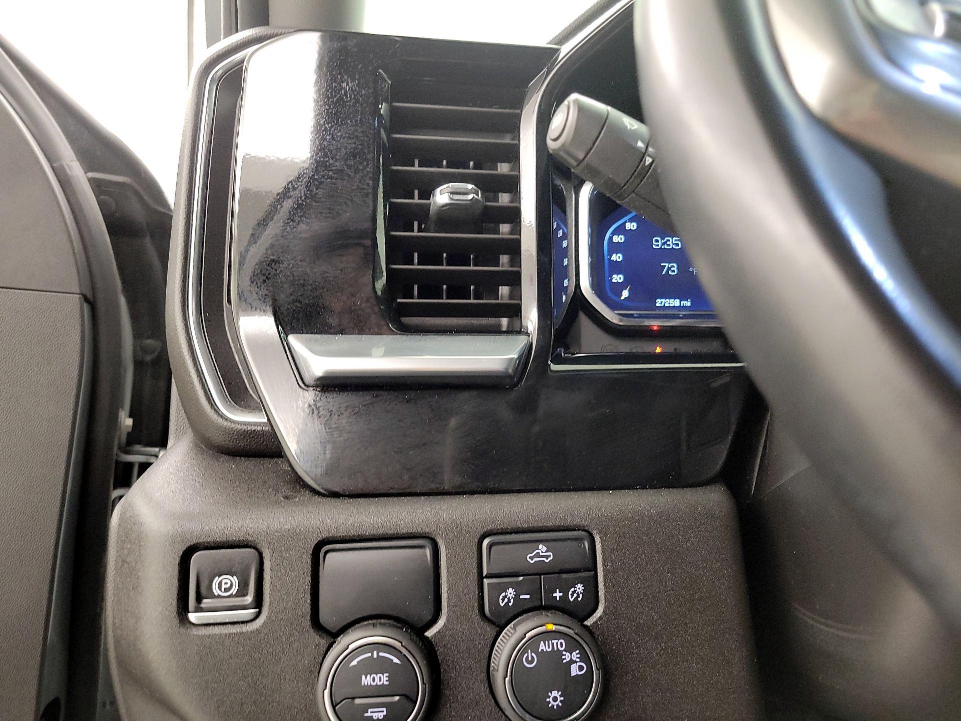 Thumbnail: 2024 Chevrolet Silverado 1500 - 13