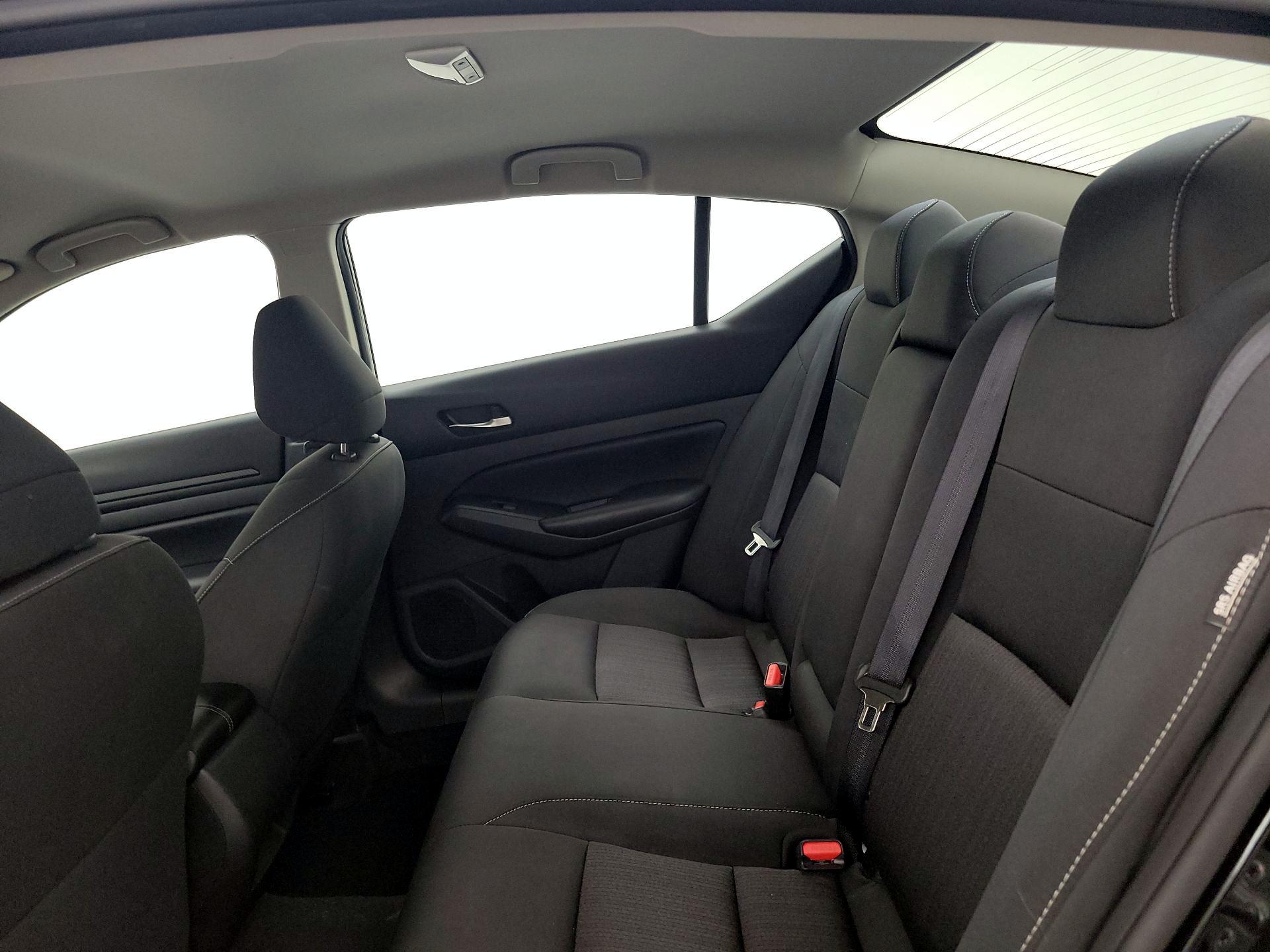 Thumbnail: 2022 Nissan Altima - 19