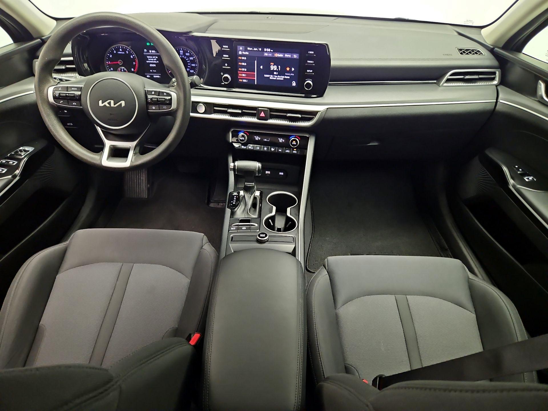 Thumbnail: 2023 Kia K5 - 9