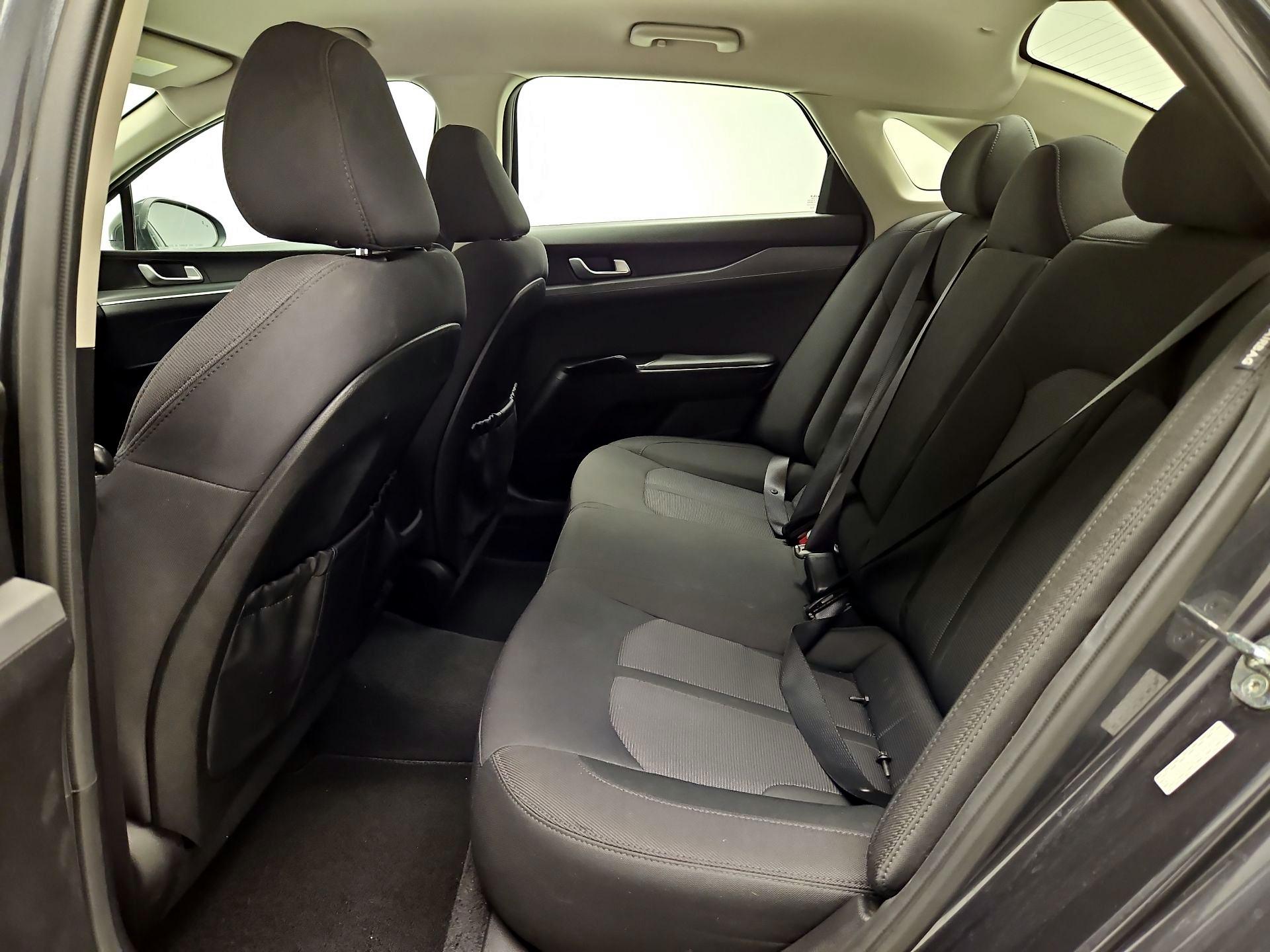 Thumbnail: 2023 Kia K5 - 17