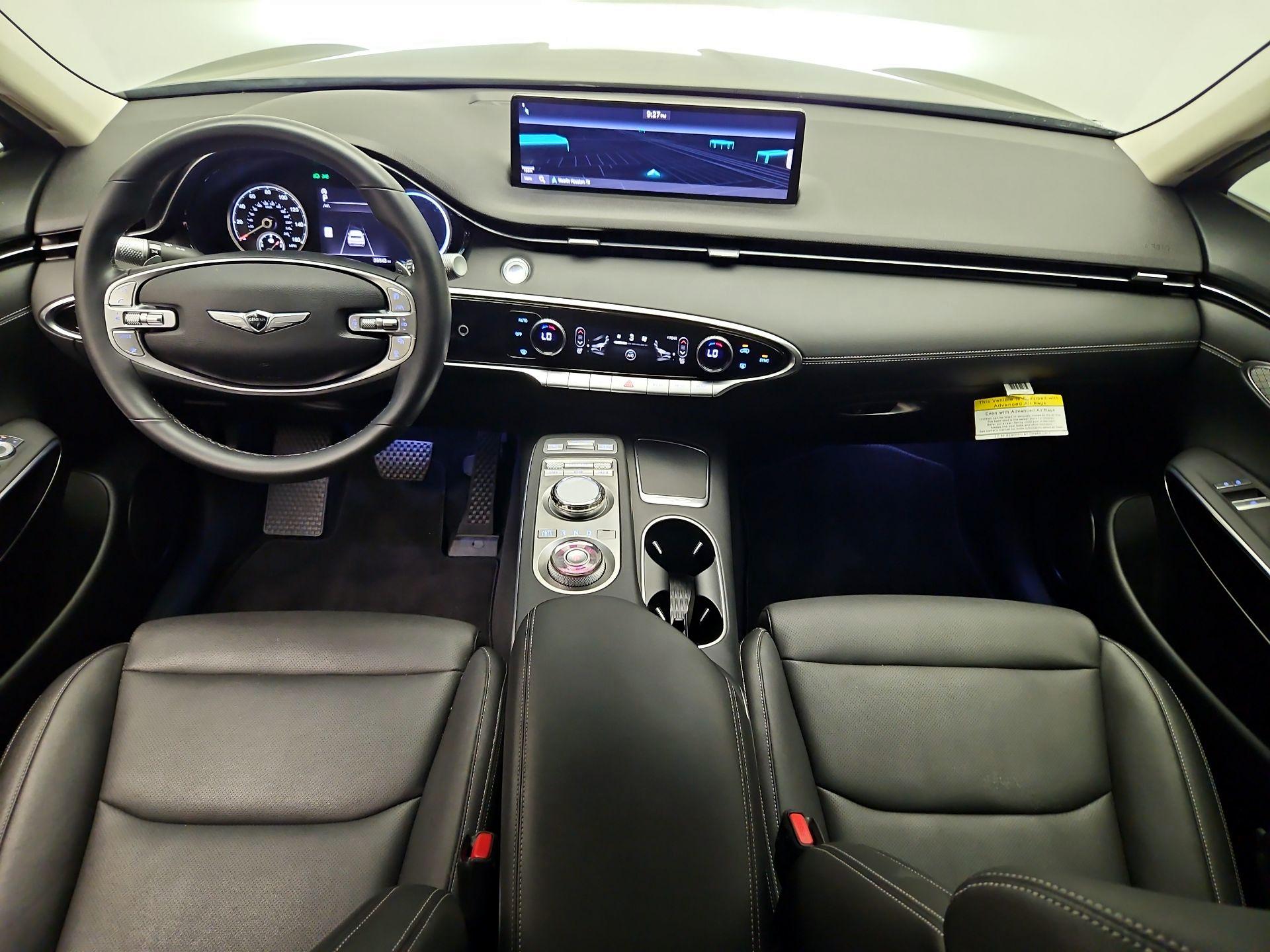 Thumbnail: 2023 Genesis GV70 - 9