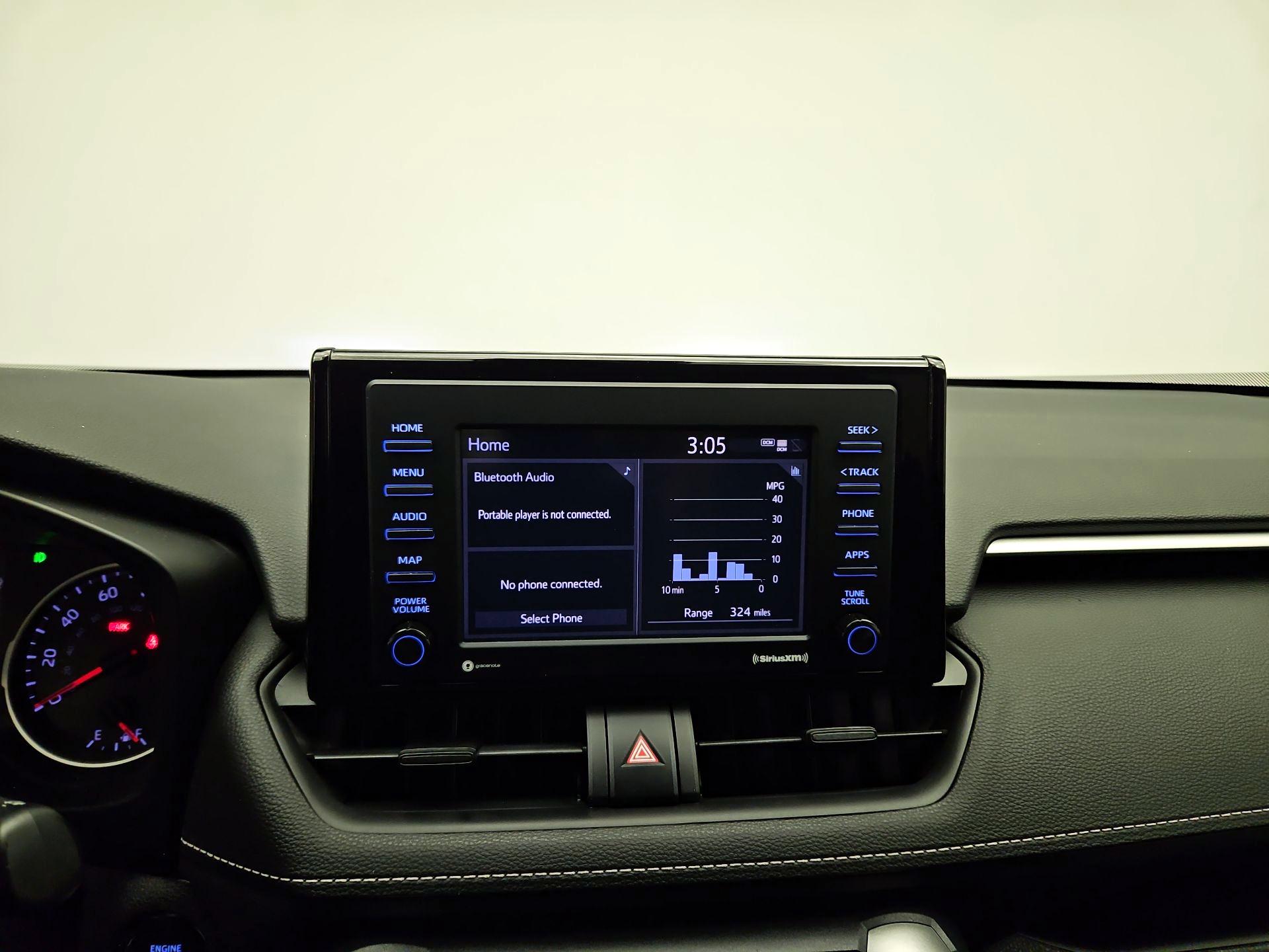 Thumbnail: 2021 Toyota RAV4 - 14