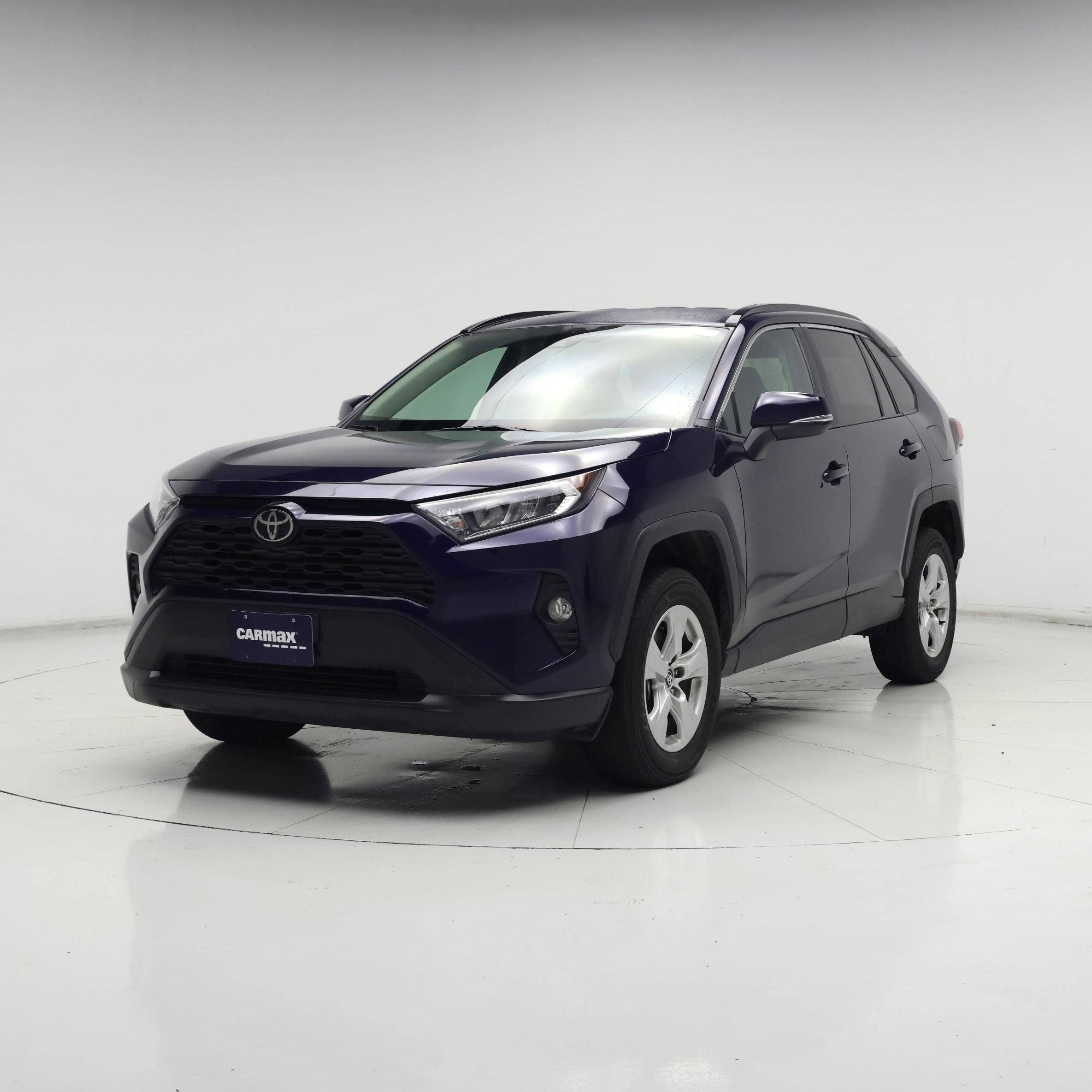 Thumbnail: 2021 Toyota RAV4 - 4
