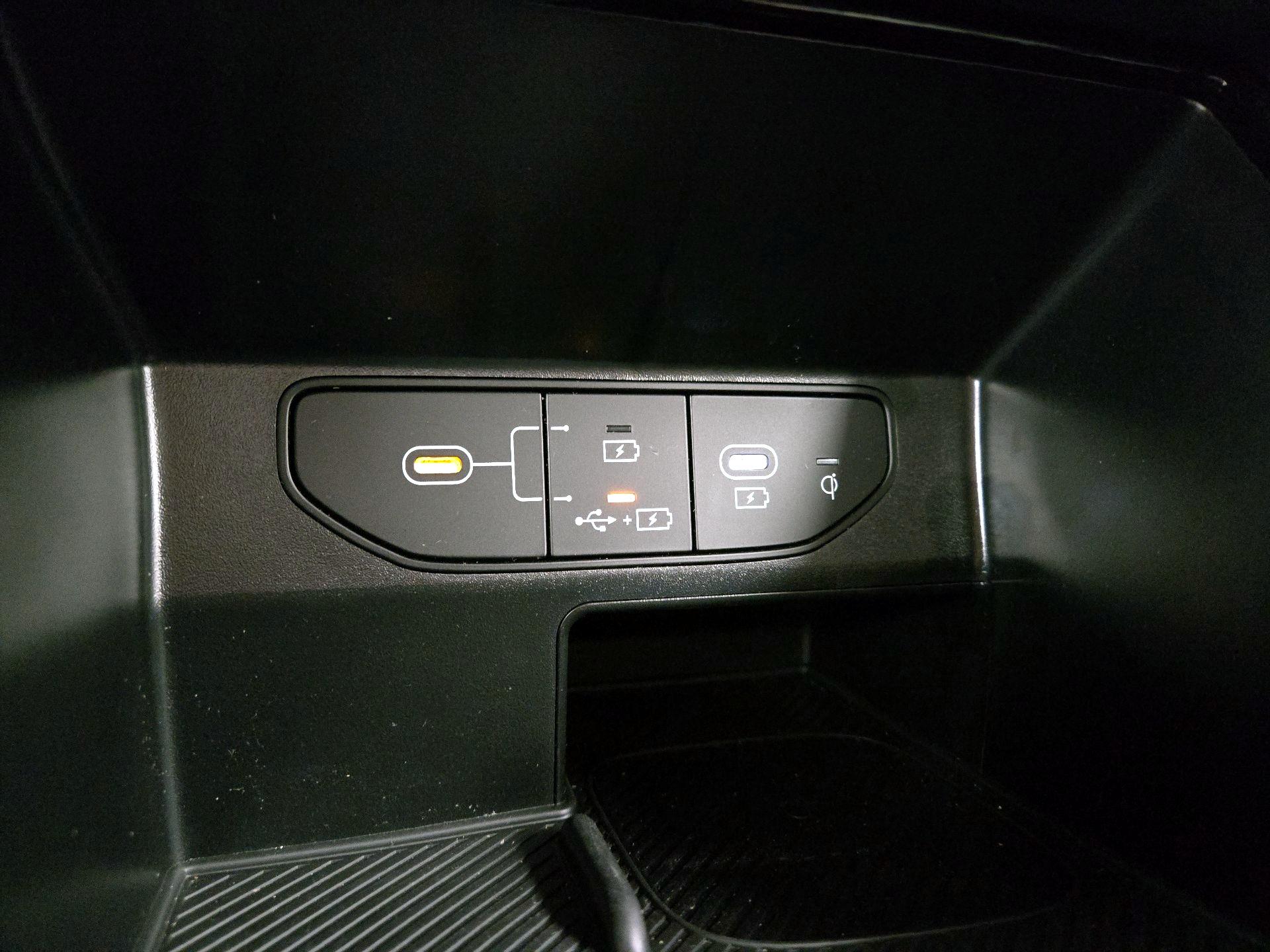 Thumbnail: 2025 Kia Sorento - 19