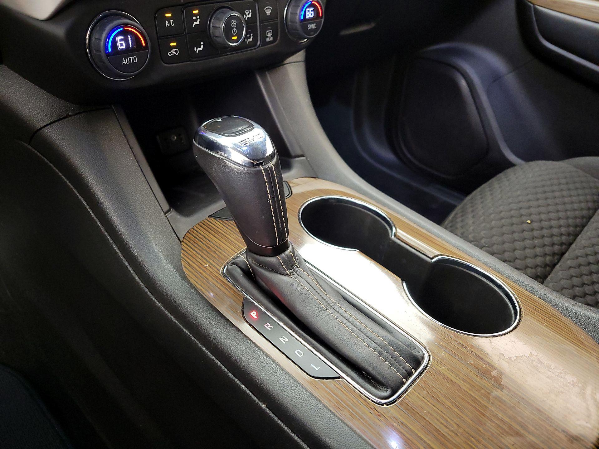 Thumbnail: 2019 GMC Acadia - 15