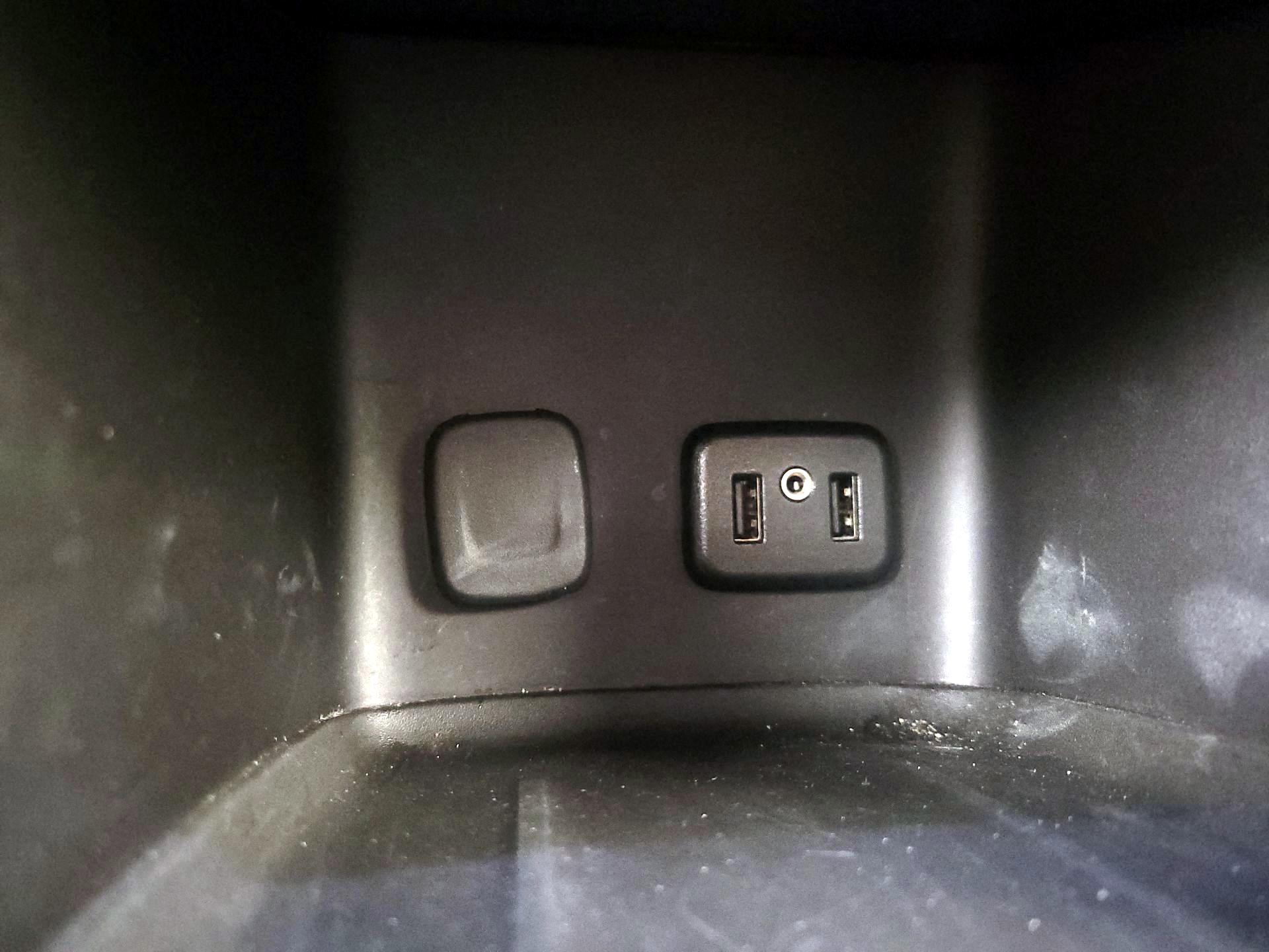 Thumbnail: 2019 GMC Acadia - 16